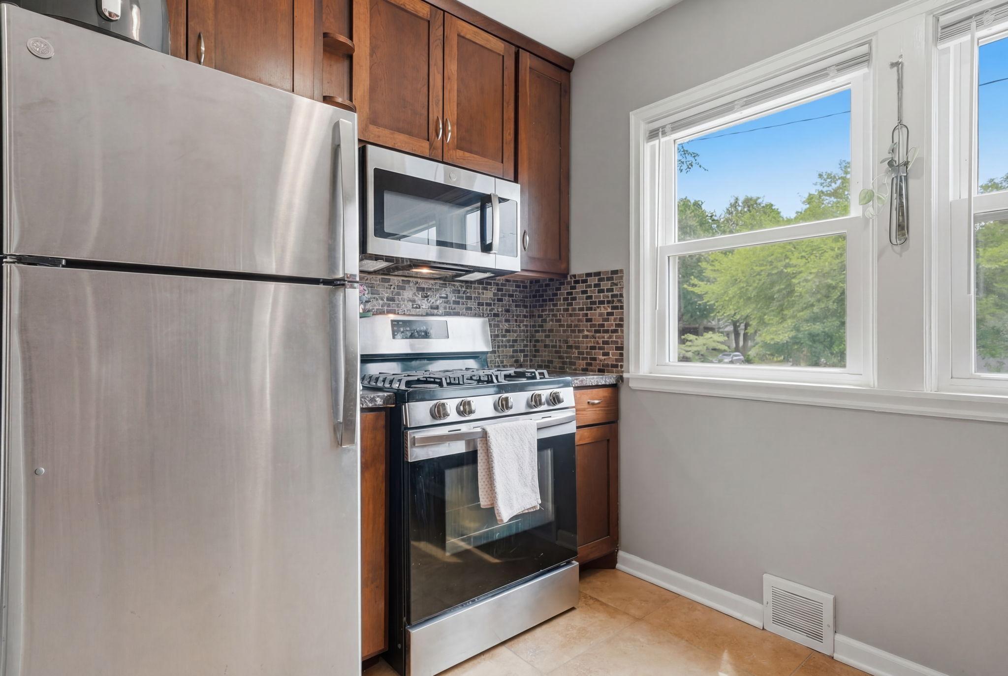 View of Residential Income at 3952 Oakland Avenue, Minneapolis MN 55407, Minneapolis (13 of 54) - Mike Wilen | Minnesota Team Real Estate