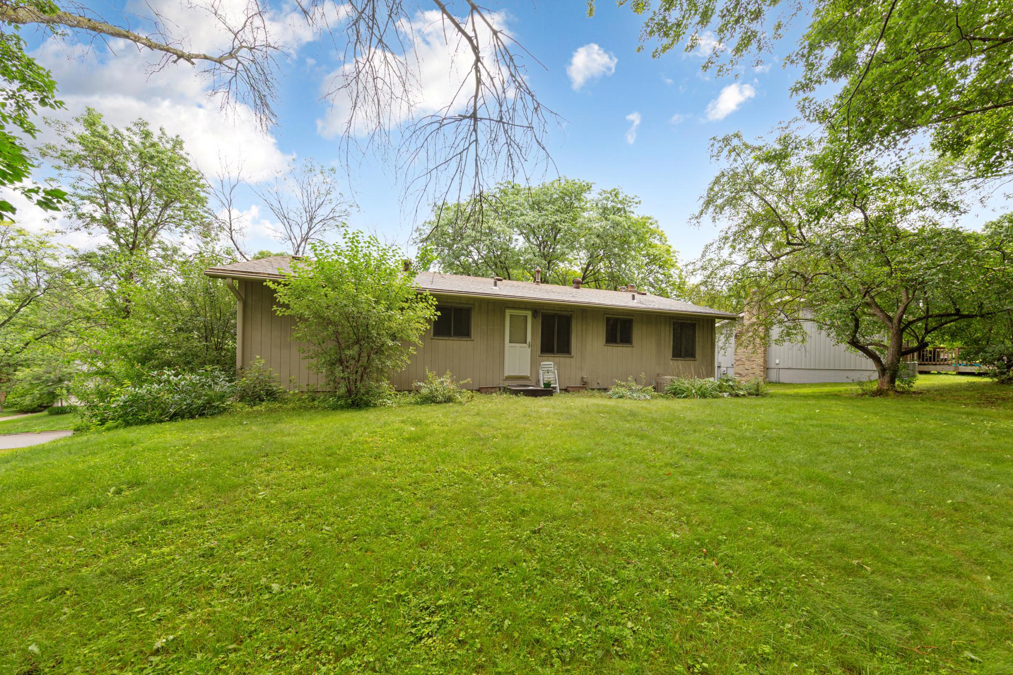 View of Residential at 12108 Red Oak Court, Burnsville MN 55337, Burnsville (26 of 32) - Mike Wilen | Minnesota Team Real Estate