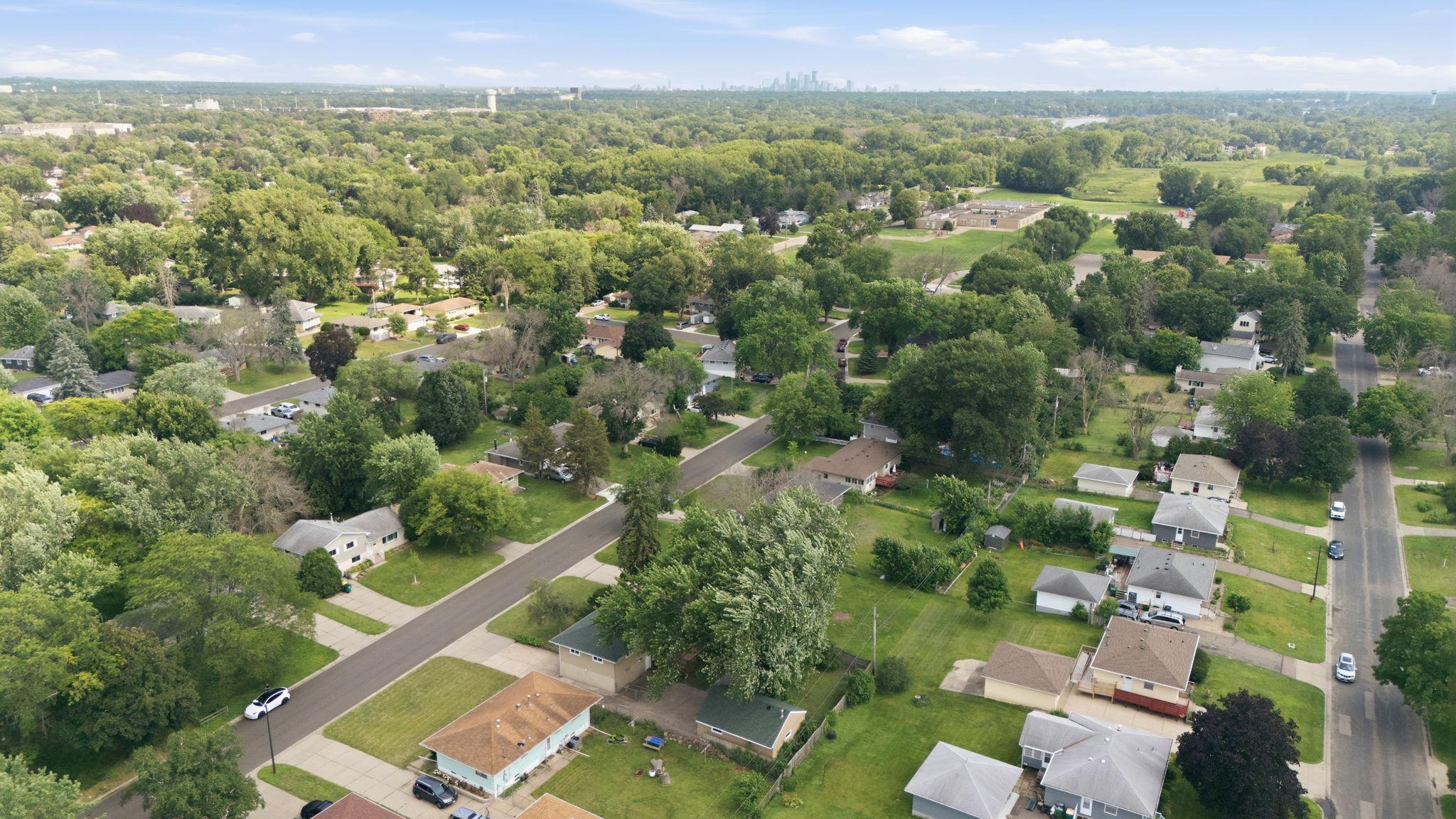View of Residential at 6407 Orchard Avenue, Brooklyn Park MN 55429, Brooklyn Park (60 of 62) - Mike Wilen | Minnesota Team Real Estate
