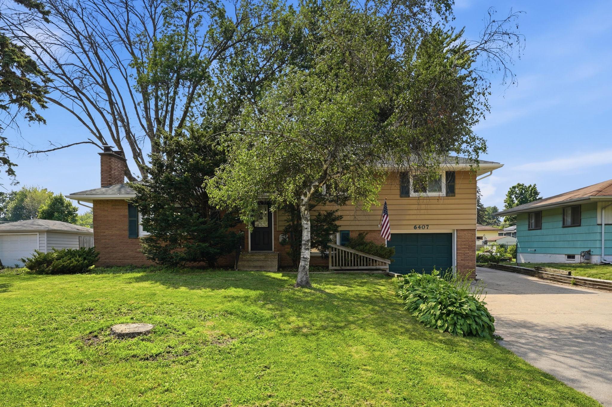 View of Residential at 6407 Orchard Avenue, Brooklyn Park MN 55429, Brooklyn Park (3 of 62) - Mike Wilen | Minnesota Team Real Estate