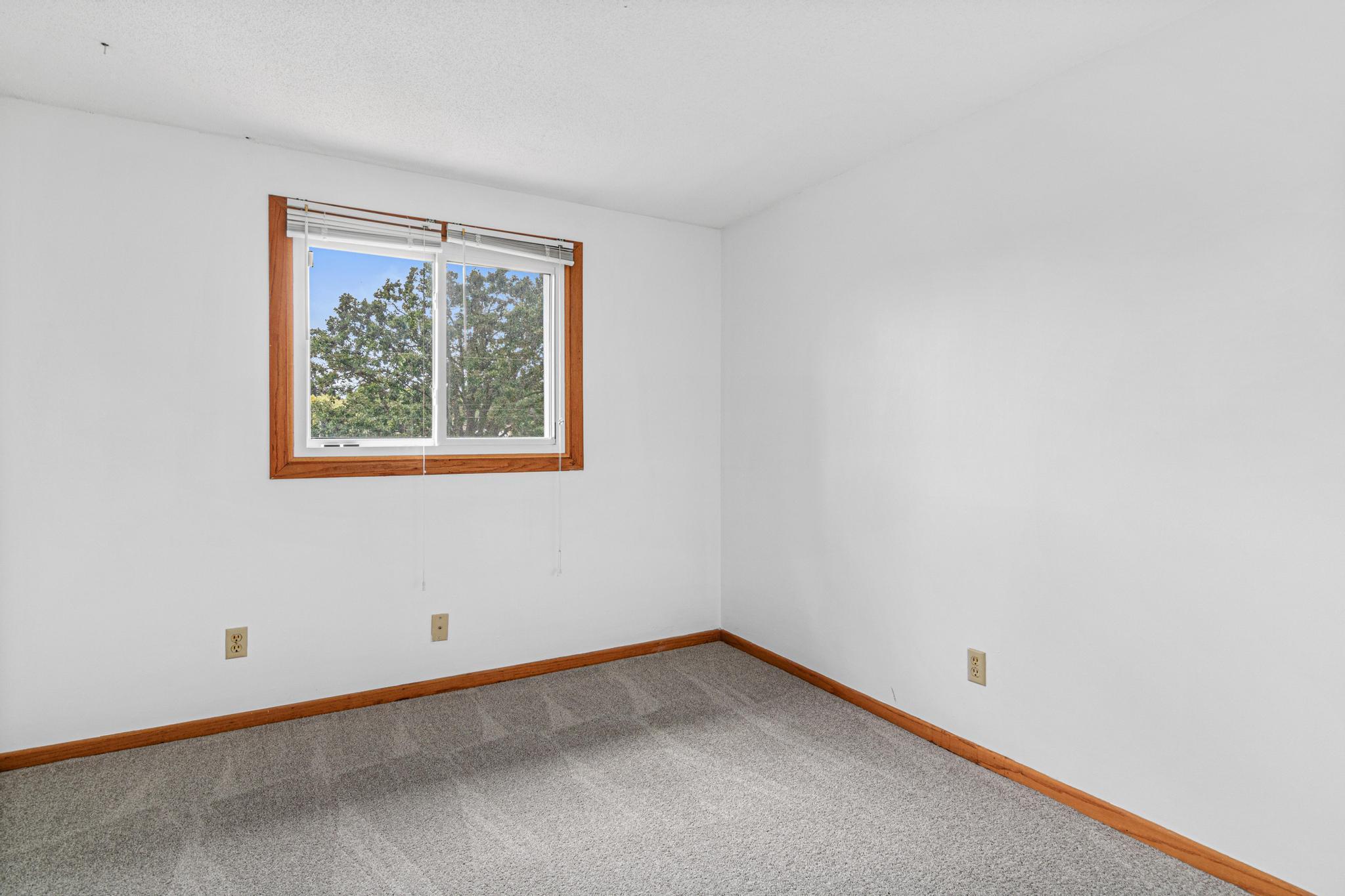 View of Residential at 1639 Chamber Street, Saint Paul MN 55106, Saint Paul (13 of 23) - Mike Wilen | Minnesota Team Real Estate