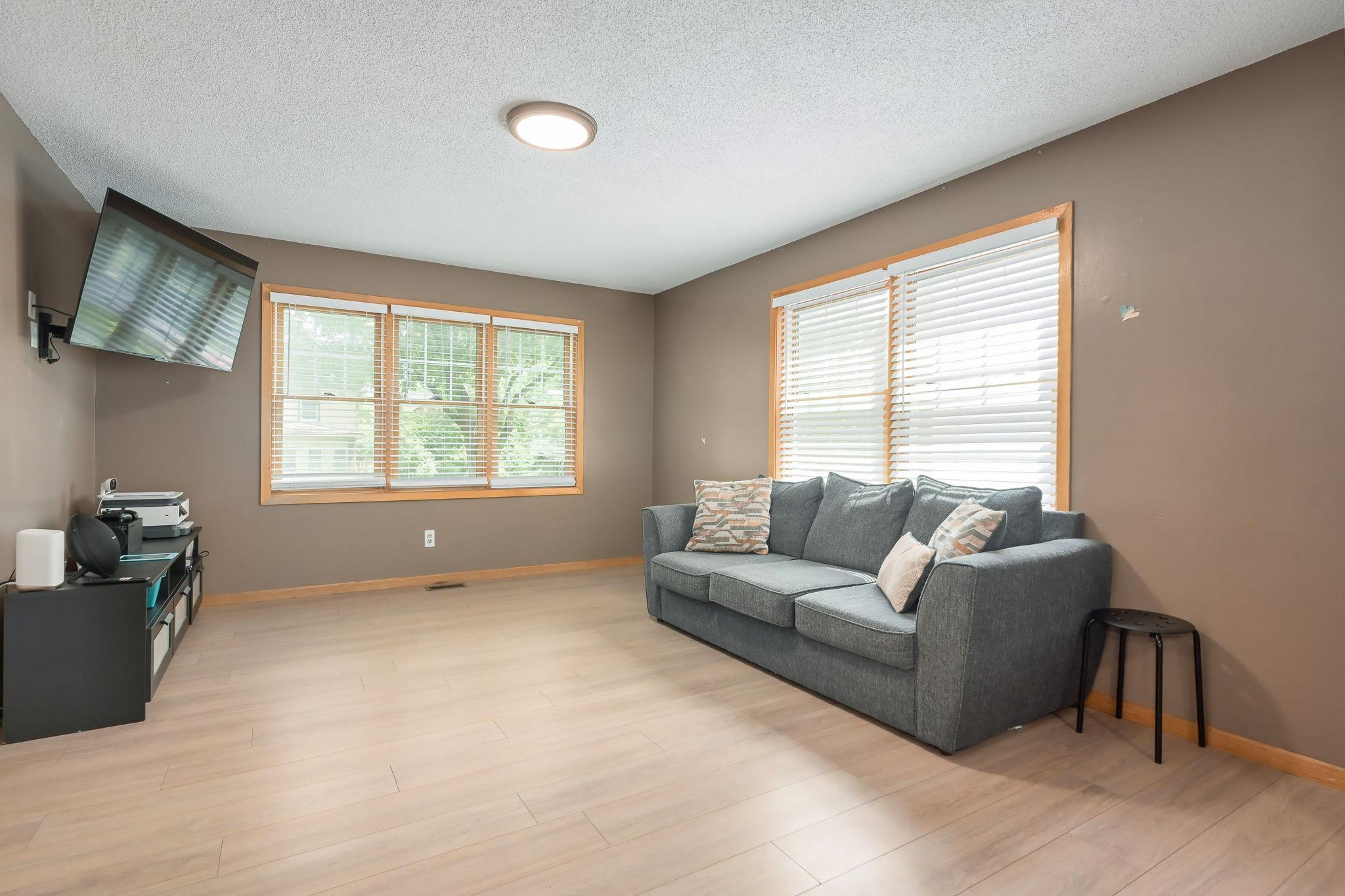 View of Residential at 1115 Newton Avenue, Minneapolis MN 55411, Minneapolis (7 of 43) - Mike Wilen | Minnesota Team Real Estate
