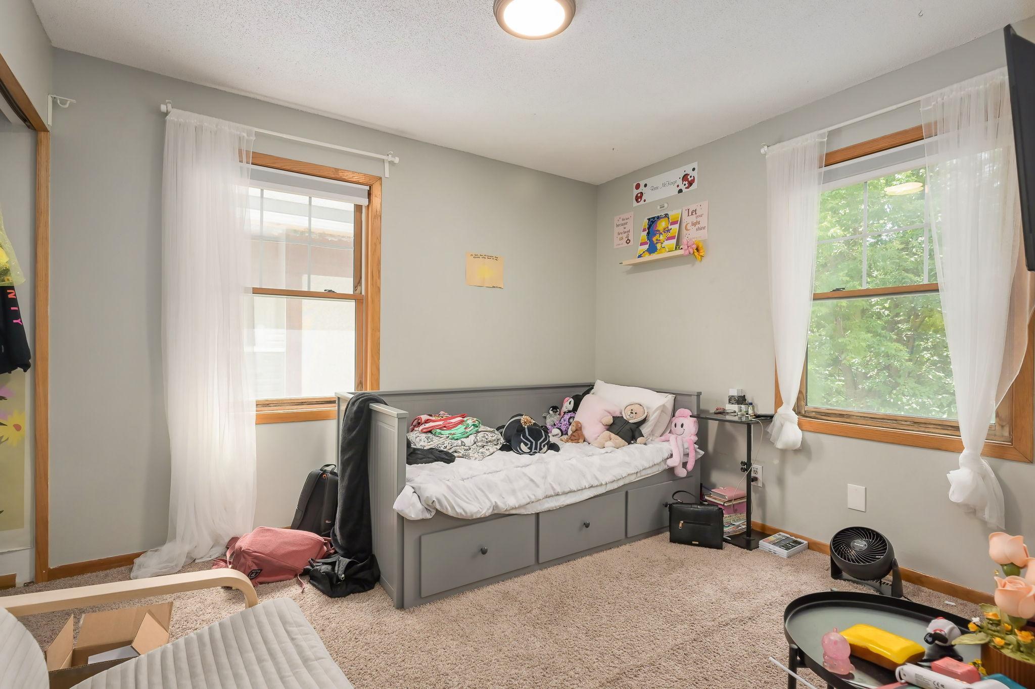 View of Residential at 1115 Newton Avenue, Minneapolis MN 55411, Minneapolis (28 of 43) - Mike Wilen | Minnesota Team Real Estate
