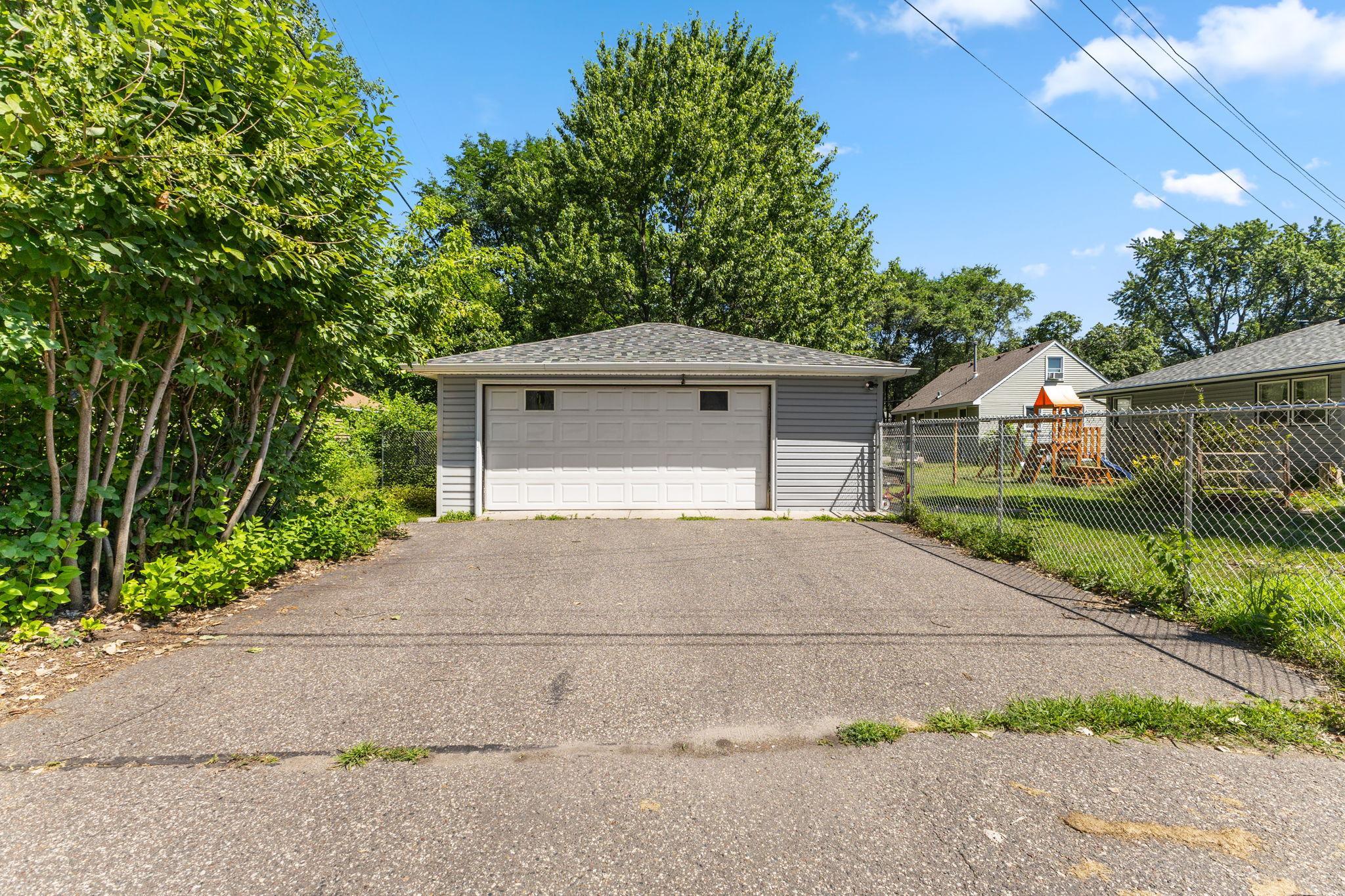 View of Residential at 5801 Orchard Avenue, Crystal MN 55429, Crystal (33 of 42) - Mike Wilen | Minnesota Team Real Estate