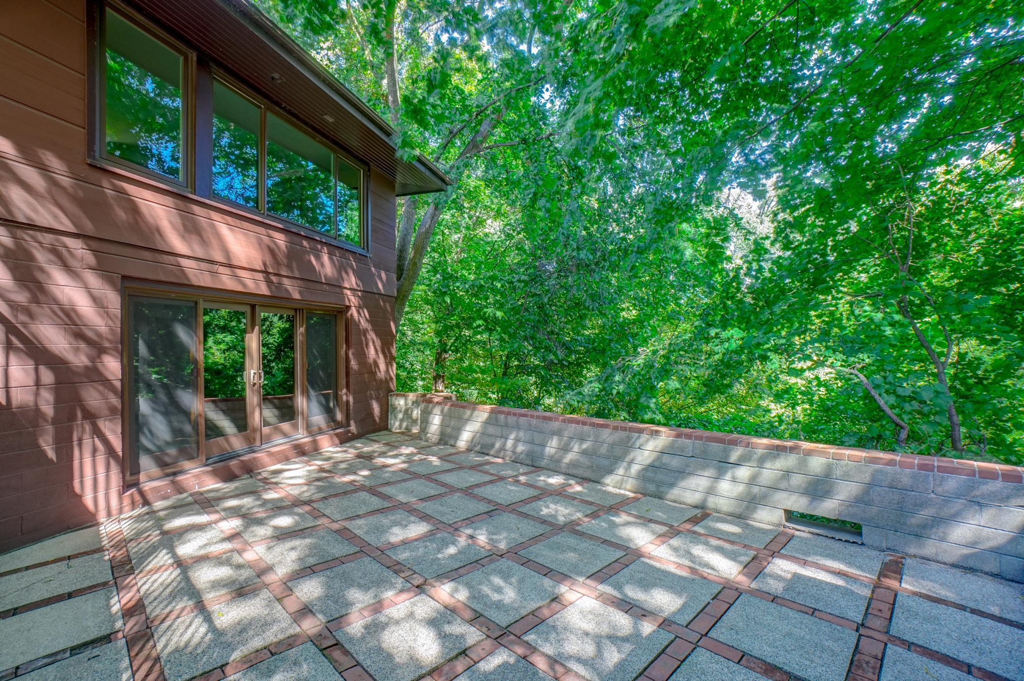 View of Residential at 690 Linwood Avenue, Saint Paul MN 55105, Saint Paul (28 of 32) - Mike Wilen | Minnesota Team Real Estate