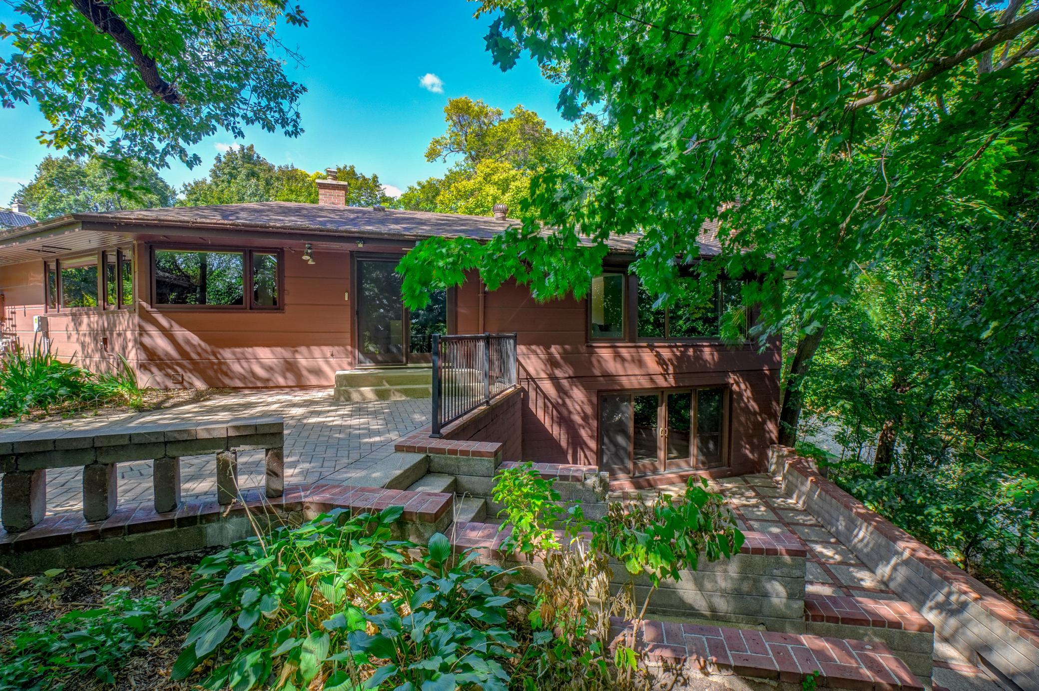 View of Residential at 690 Linwood Avenue, Saint Paul MN 55105, Saint Paul (3 of 32) - Mike Wilen | Minnesota Team Real Estate