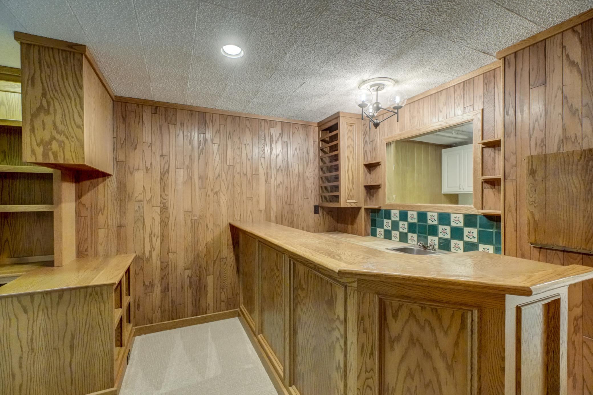 View of Residential at 690 Linwood Avenue, Saint Paul MN 55105, Saint Paul (25 of 32) - Mike Wilen | Minnesota Team Real Estate