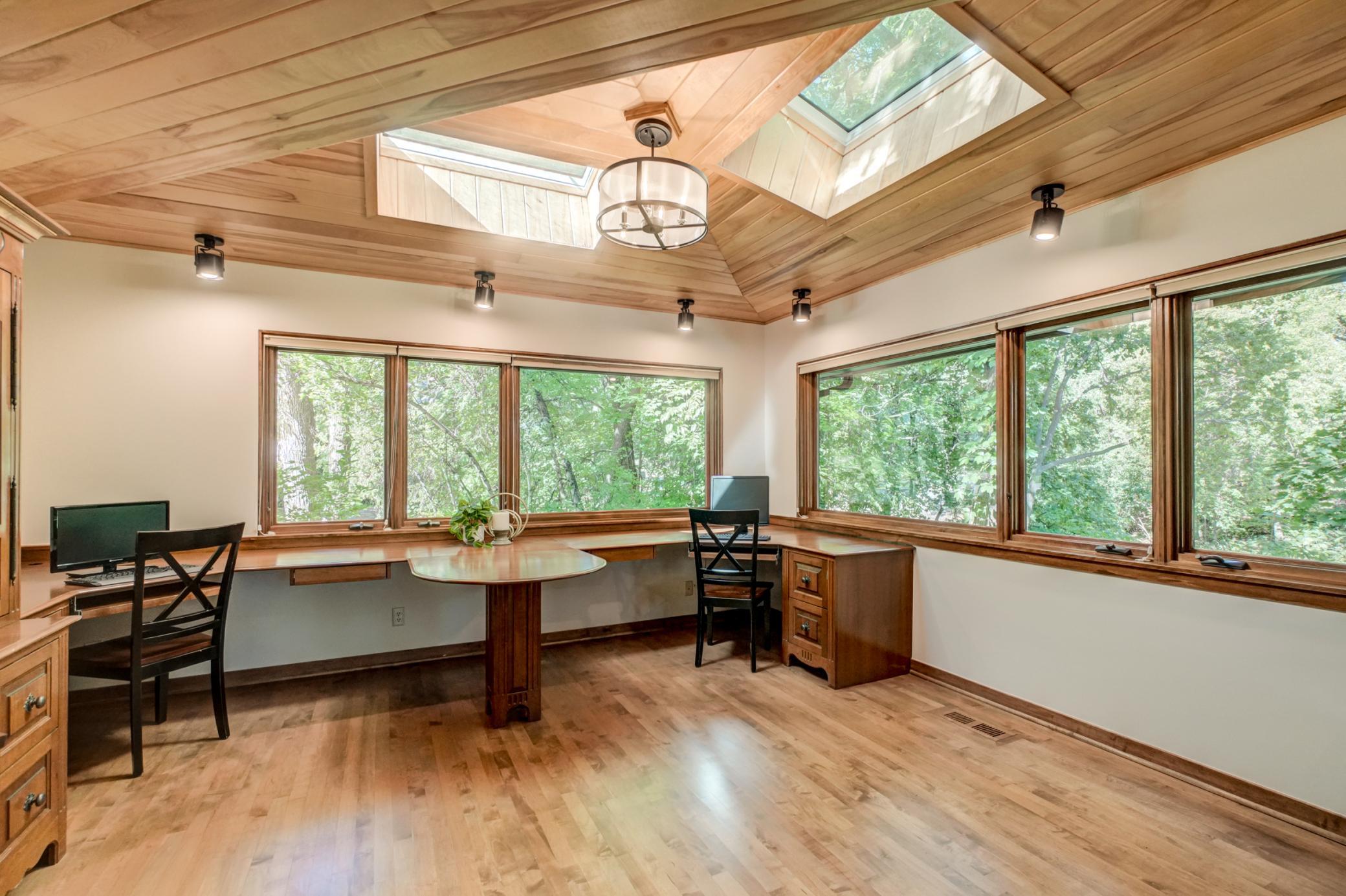 View of Residential at 690 Linwood Avenue, Saint Paul MN 55105, Saint Paul (17 of 32) - Mike Wilen | Minnesota Team Real Estate