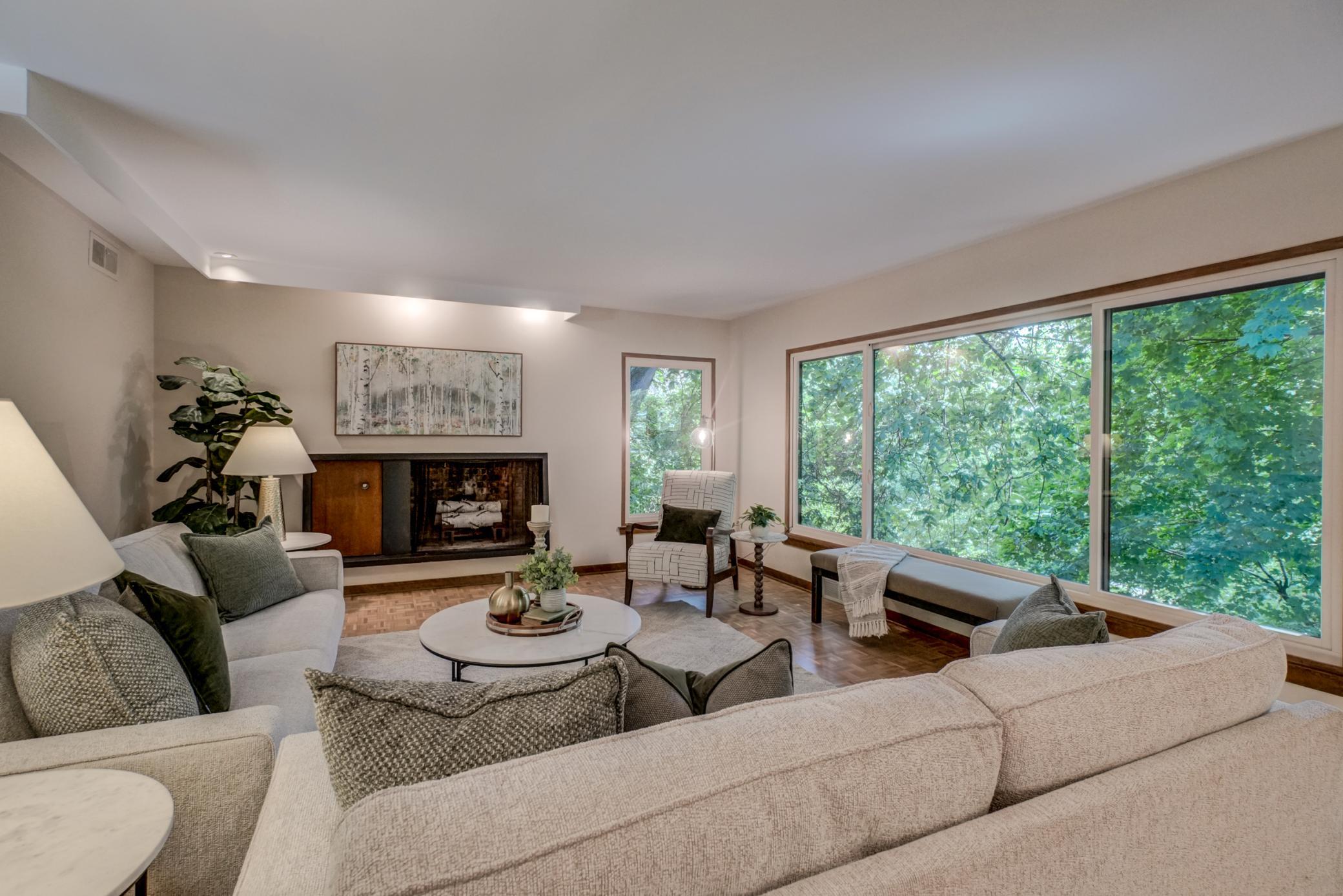 View of Residential at 690 Linwood Avenue, Saint Paul MN 55105, Saint Paul (6 of 32) - Mike Wilen | Minnesota Team Real Estate