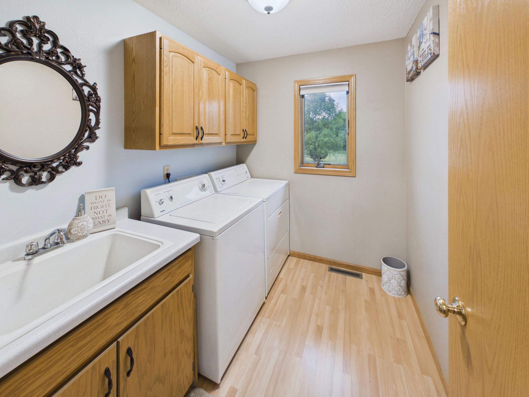 View of Residential at 1572 47th Street, Saint Cloud MN 56304, Saint Cloud (9 of 39) - Mike Wilen | Minnesota Team Real Estate