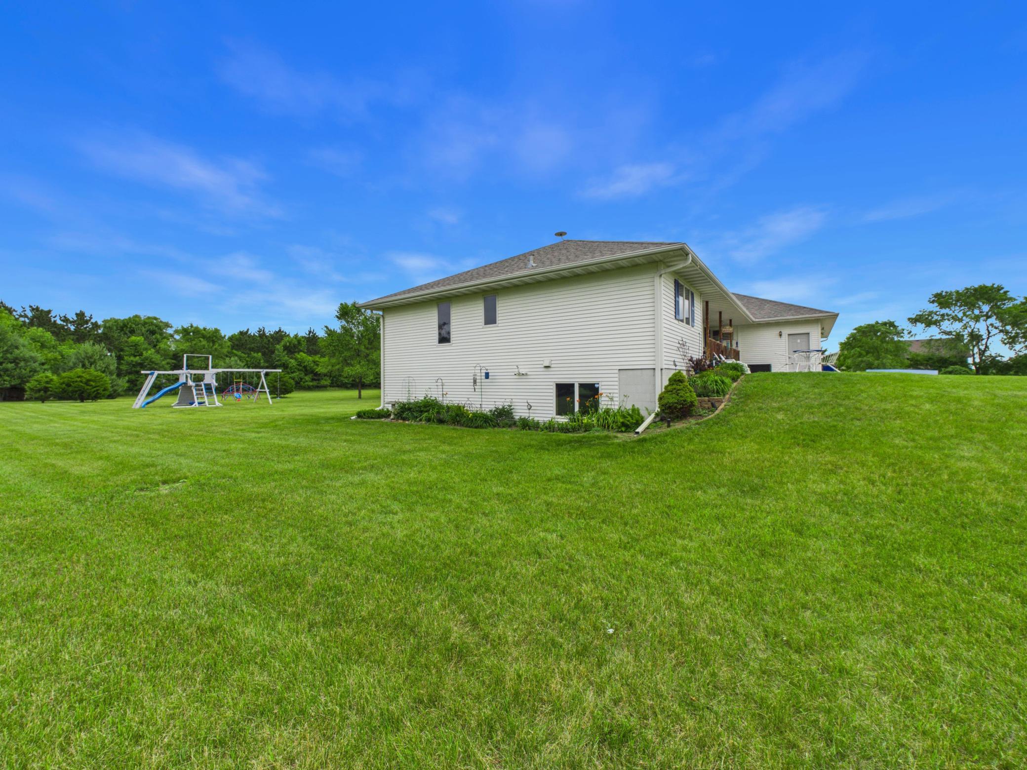 View of Residential at 1572 47th Street, Saint Cloud MN 56304, Saint Cloud (28 of 39) - Mike Wilen | Minnesota Team Real Estate