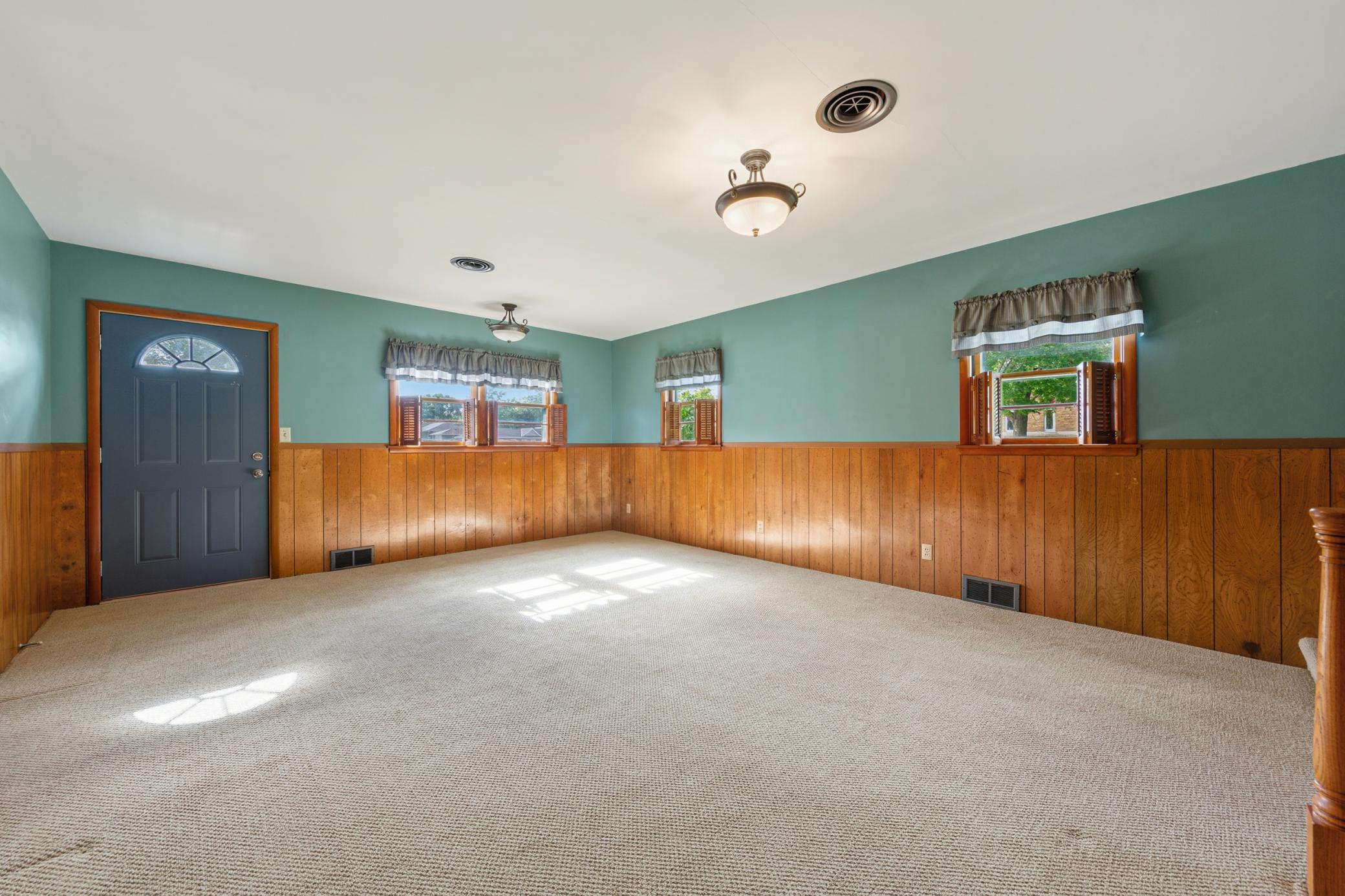 View of Residential at 517 Court Avenue, Gaylord MN 55334, Gaylord (8 of 38) - Mike Wilen | Minnesota Team Real Estate