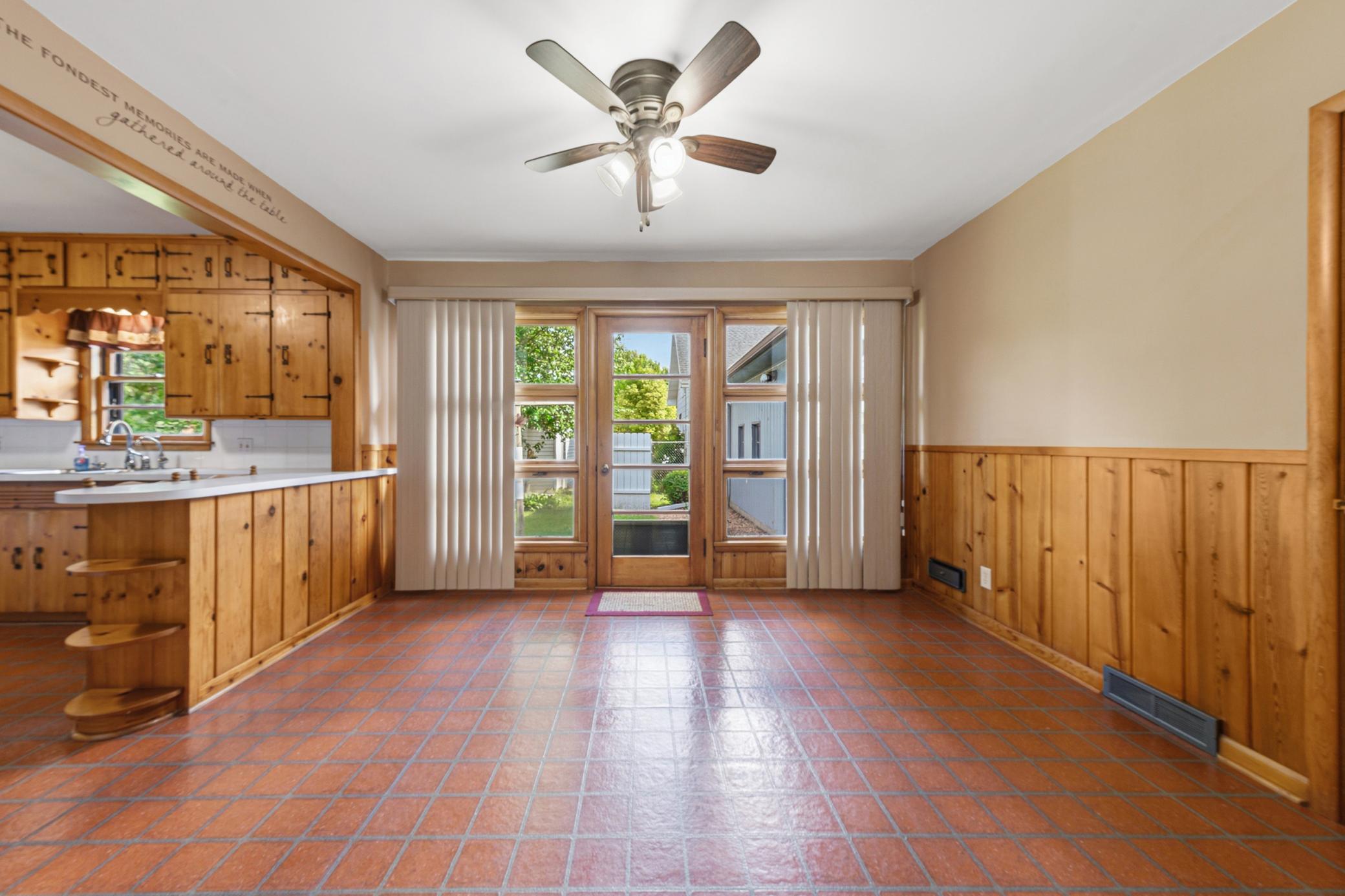 View of Residential at 517 Court Avenue, Gaylord MN 55334, Gaylord (17 of 38) - Mike Wilen | Minnesota Team Real Estate