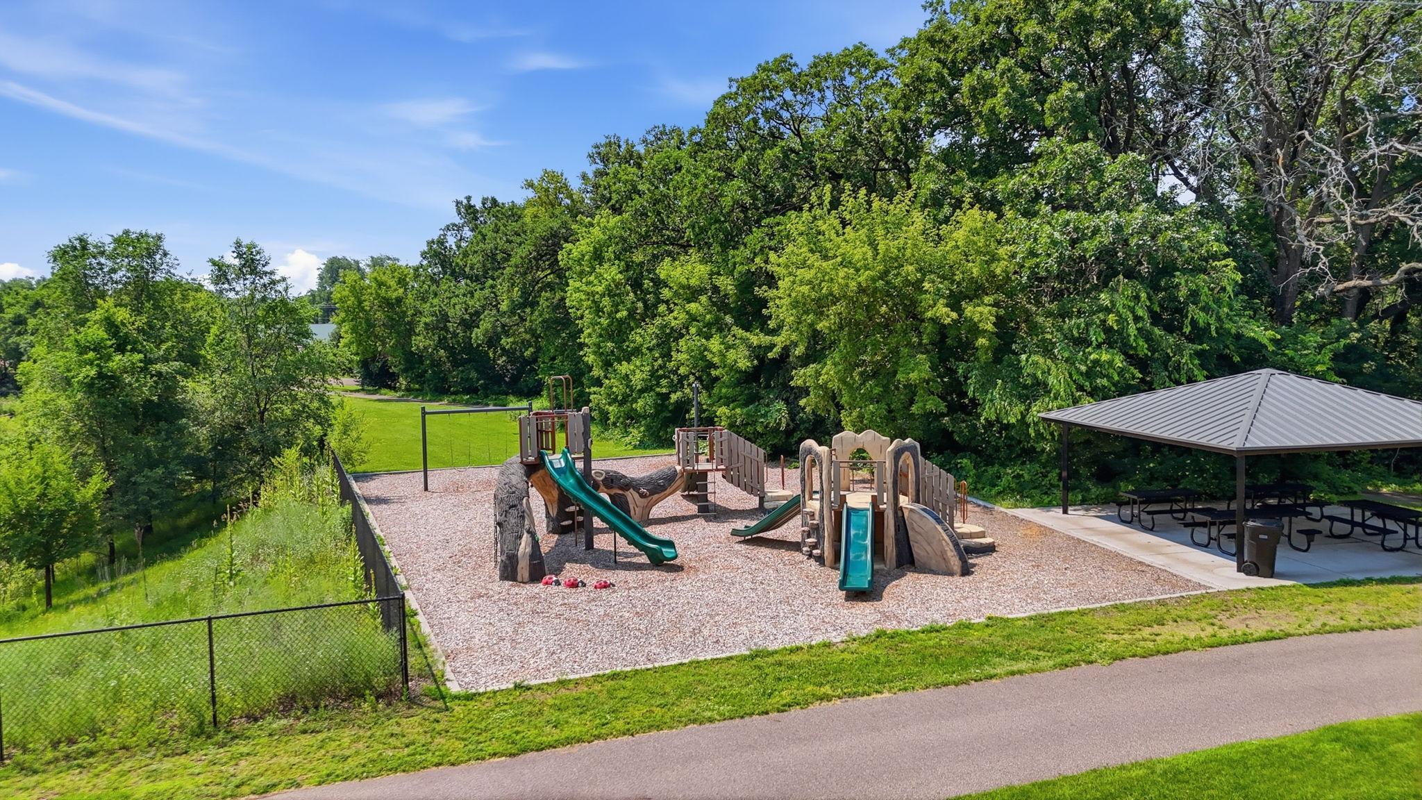 View of Residential at 304 Rum River Way, Anoka MN 55303, Anoka (23 of 25) - Mike Wilen | Minnesota Team Real Estate