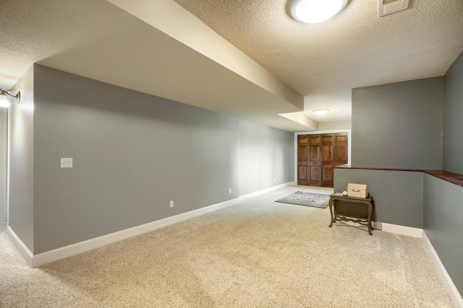 View of Residential at 17141 Jefferson Court, Lakeville MN 55044, Lakeville (30 of 43) - Mike Wilen | Minnesota Team Real Estate