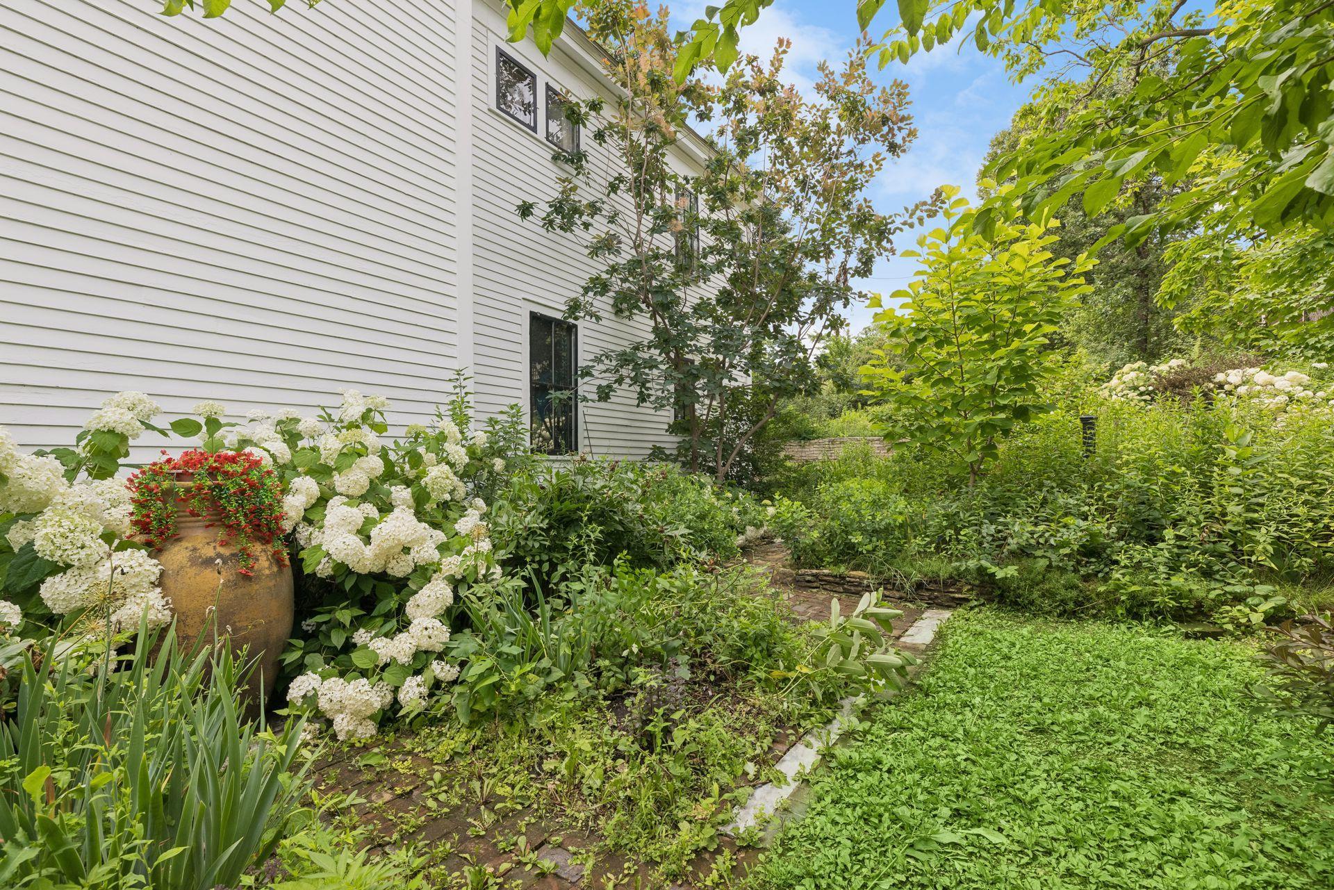 View of Residential at 223 Walnut Street, Saint Paul MN 55102, Saint Paul (95 of 106) - Mike Wilen | Minnesota Team Real Estate