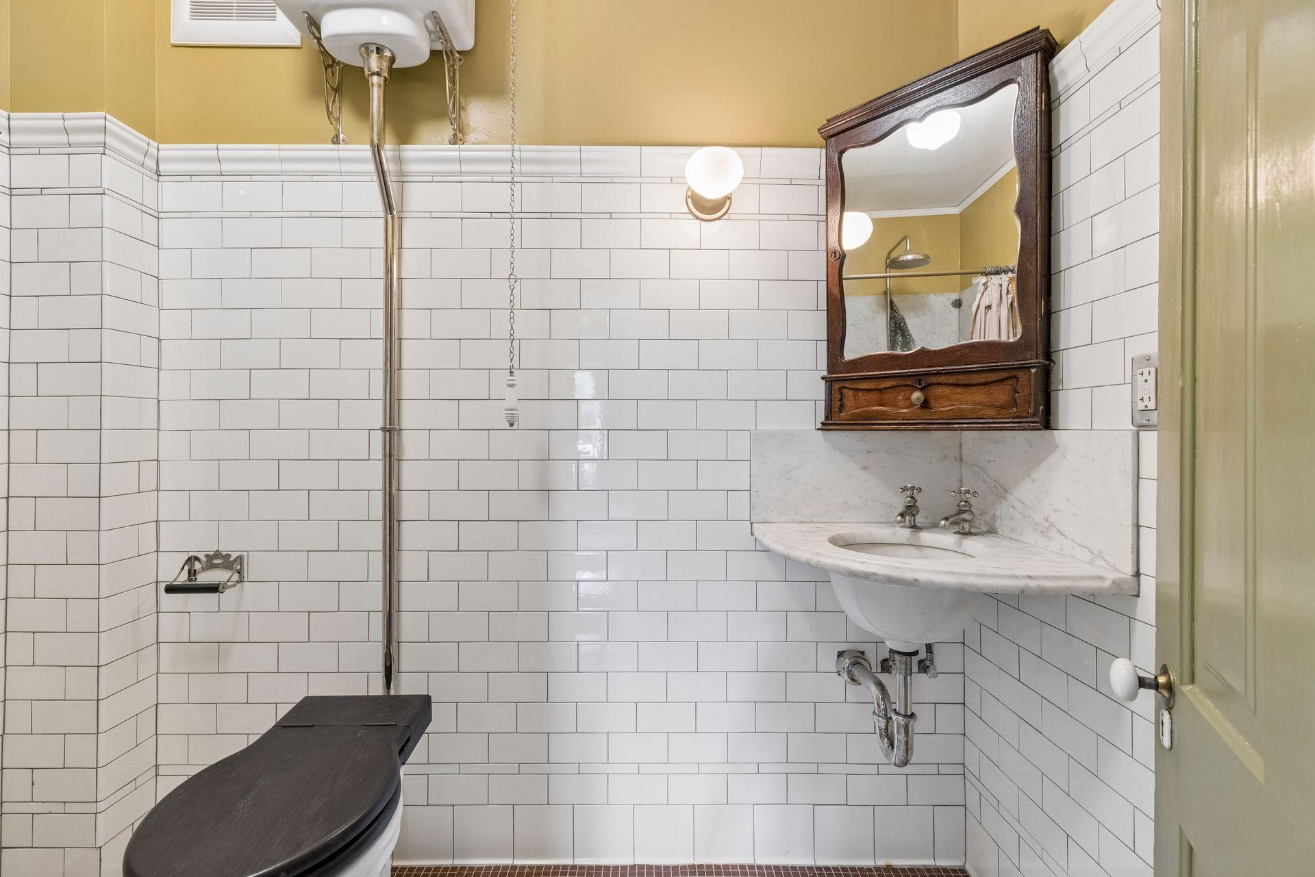 View of Residential at 223 Walnut Street, Saint Paul MN 55102, Saint Paul (76 of 106) - Mike Wilen | Minnesota Team Real Estate