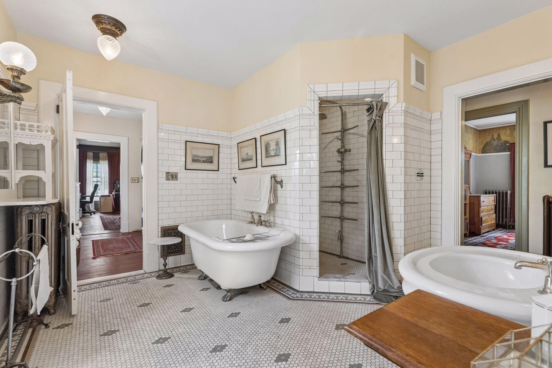 View of Residential at 223 Walnut Street, Saint Paul MN 55102, Saint Paul (66 of 106) - Mike Wilen | Minnesota Team Real Estate