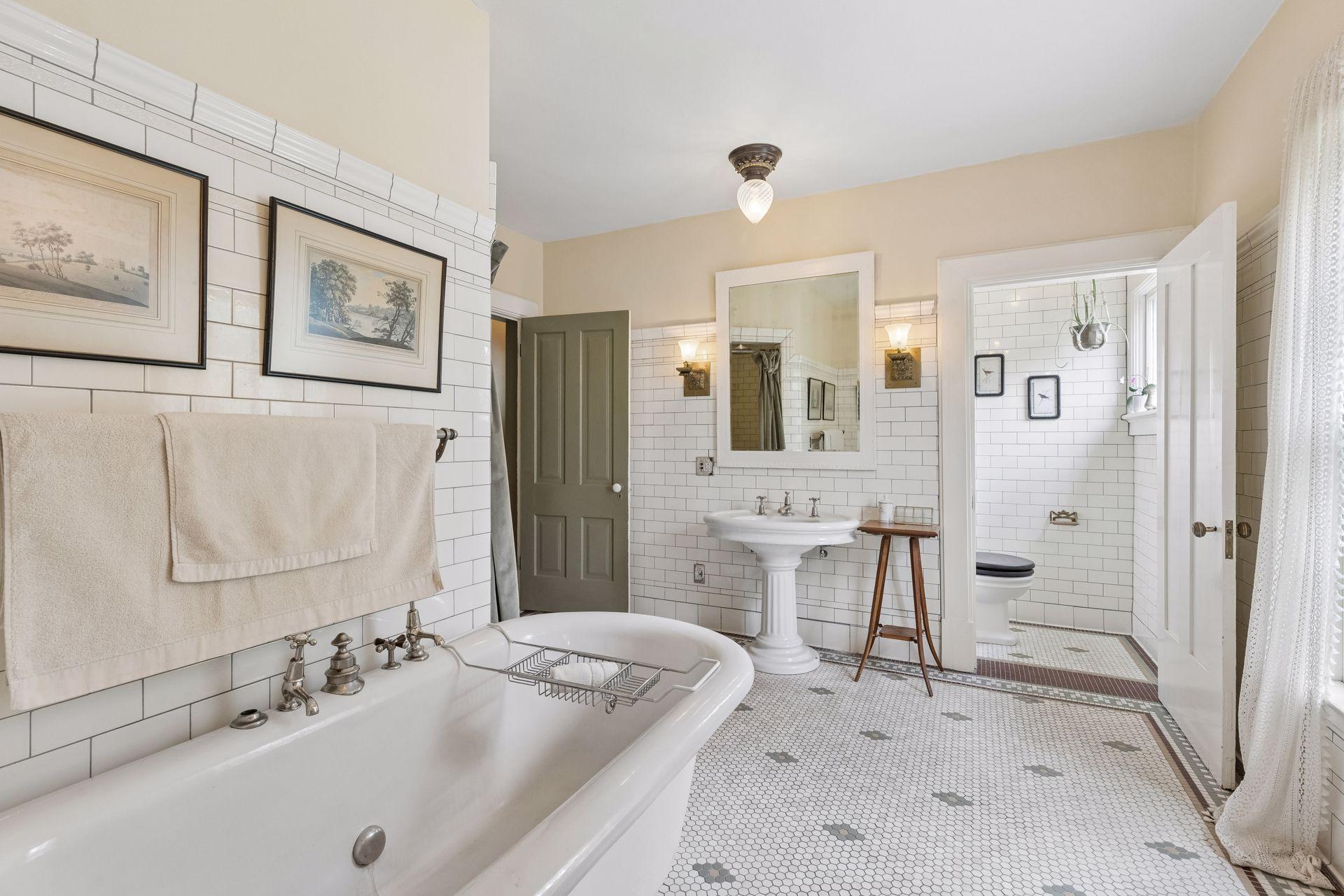 View of Residential at 223 Walnut Street, Saint Paul MN 55102, Saint Paul (61 of 106) - Mike Wilen | Minnesota Team Real Estate