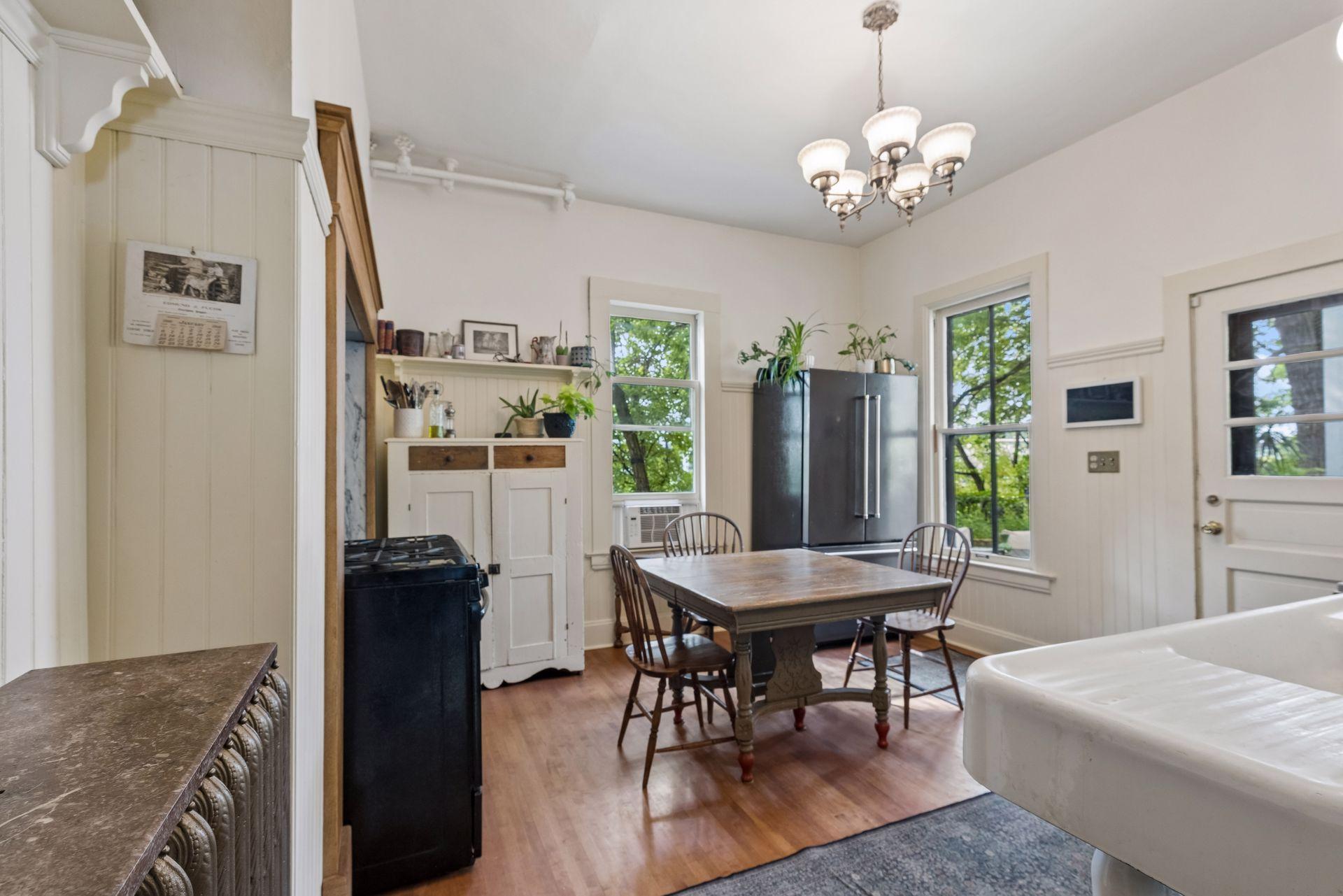 View of Residential at 223 Walnut Street, Saint Paul MN 55102, Saint Paul (37 of 106) - Mike Wilen | Minnesota Team Real Estate
