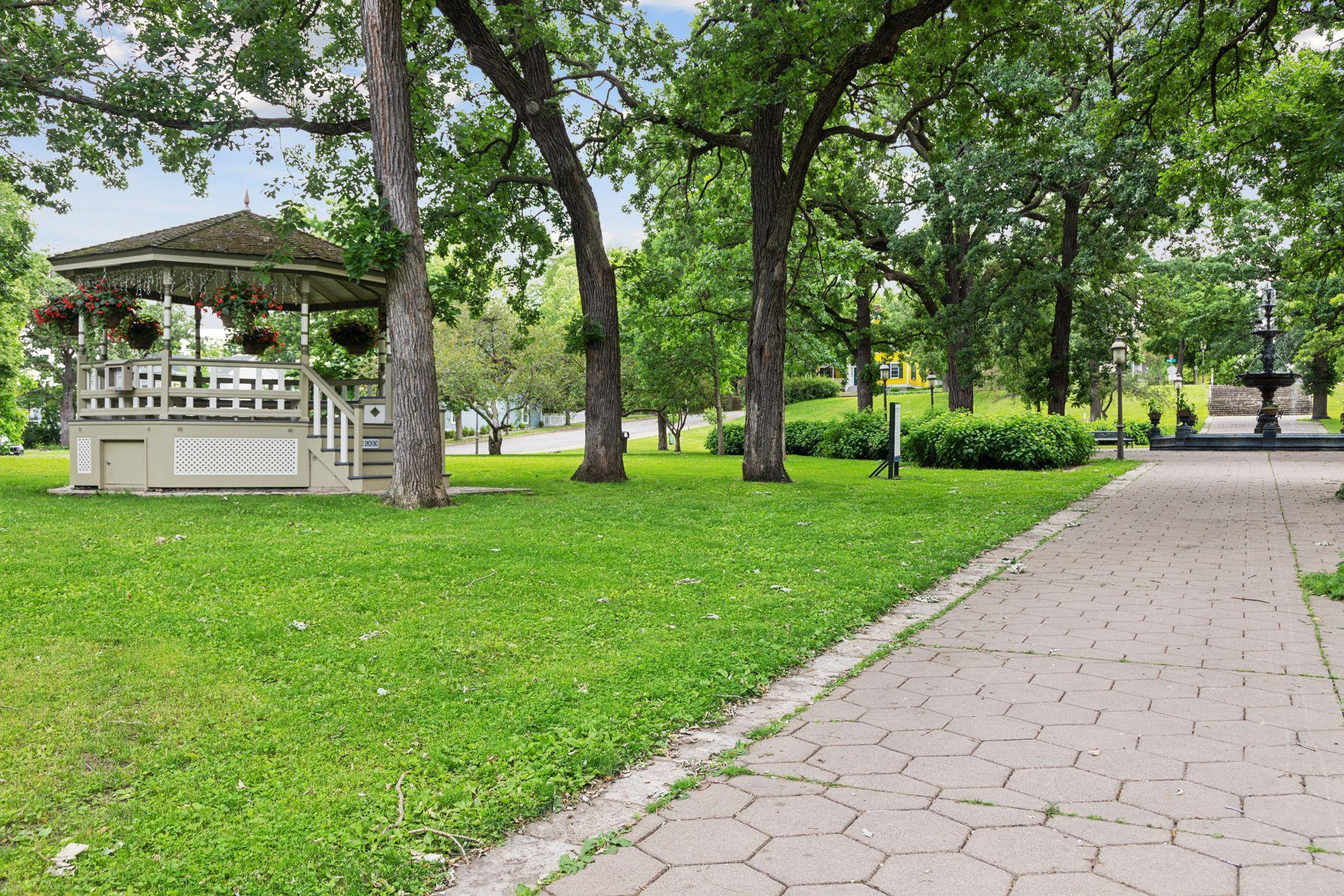 View of Residential at 223 Walnut Street, Saint Paul MN 55102, Saint Paul (104 of 106) - Mike Wilen | Minnesota Team Real Estate