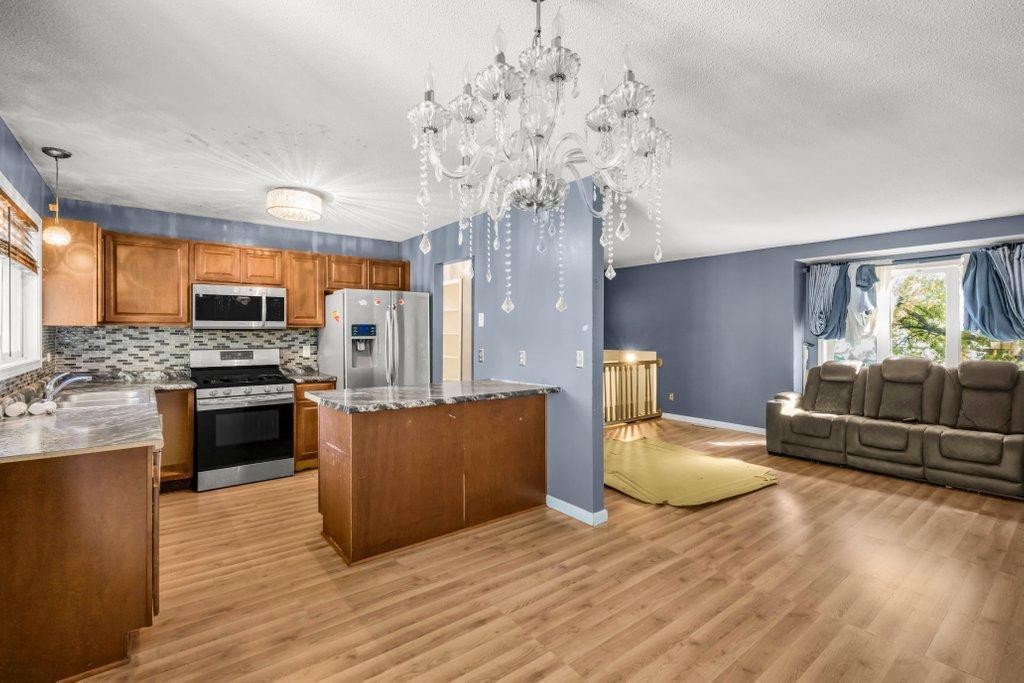 View of Residential at 6781 Brunswick Avenue, Brooklyn Park MN 55429, Brooklyn Park (7 of 16) - Mike Wilen | Minnesota Team Real Estate