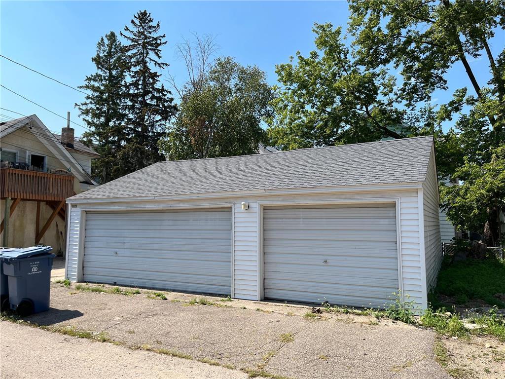 View of Residential Income at 2223 Pleasant Avenue, Minneapolis MN 55404, Minneapolis (5 of 26) - Mike Wilen | Minnesota Team Real Estate