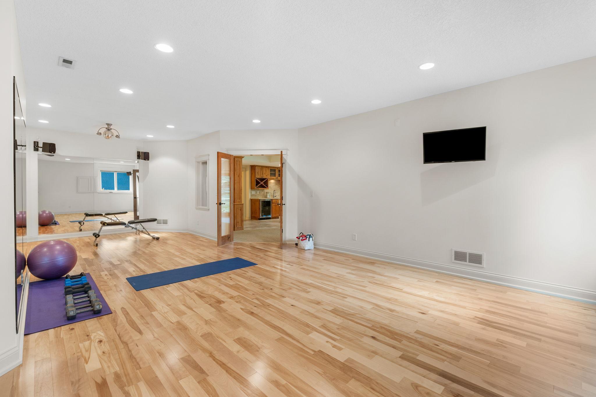 View of Residential at 710 Shadyview Lane, Plymouth MN 55447, Plymouth (61 of 67) - Mike Wilen | Minnesota Team Real Estate