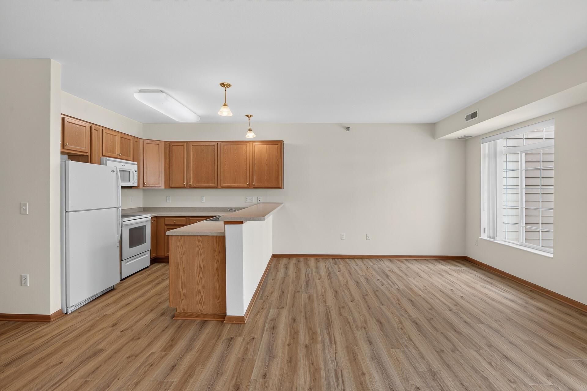 View of Residential at 8200 33rd Street #323, Saint Louis Park MN 55426, Saint Louis Park (11 of 26) - Mike Wilen | Minnesota Team Real Estate