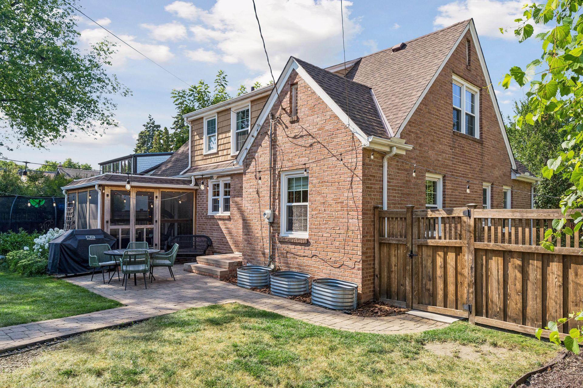 View of Residential at 1260 Saint Clair Avenue, Saint Paul MN 55105, Saint Paul (38 of 43) - Mike Wilen | Minnesota Team Real Estate