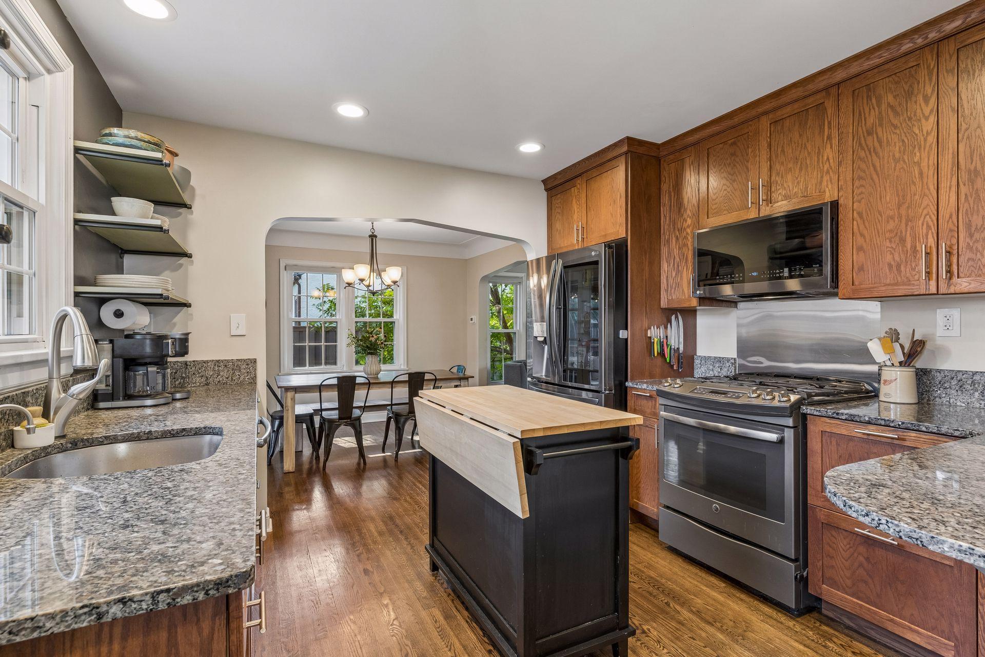 View of Residential at 1260 Saint Clair Avenue, Saint Paul MN 55105, Saint Paul (13 of 43) - Mike Wilen | Minnesota Team Real Estate