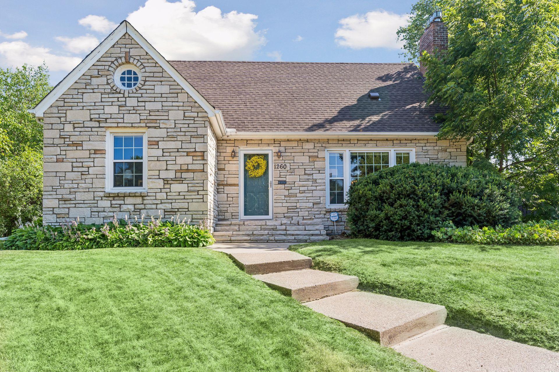 View of Single Family at 1260 Saint Clair Avenue, Saint Paul - Mike Wilen | Minnesota Team Real Estate