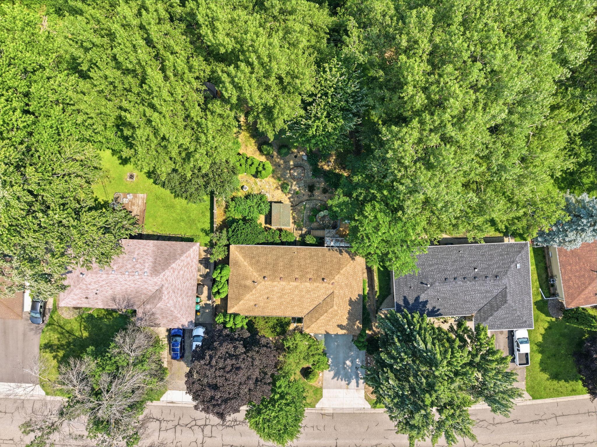 View of Residential at 3606 Woodbine Lane, Brooklyn Center MN 55429, Brooklyn Center (32 of 39) - Mike Wilen | Minnesota Team Real Estate