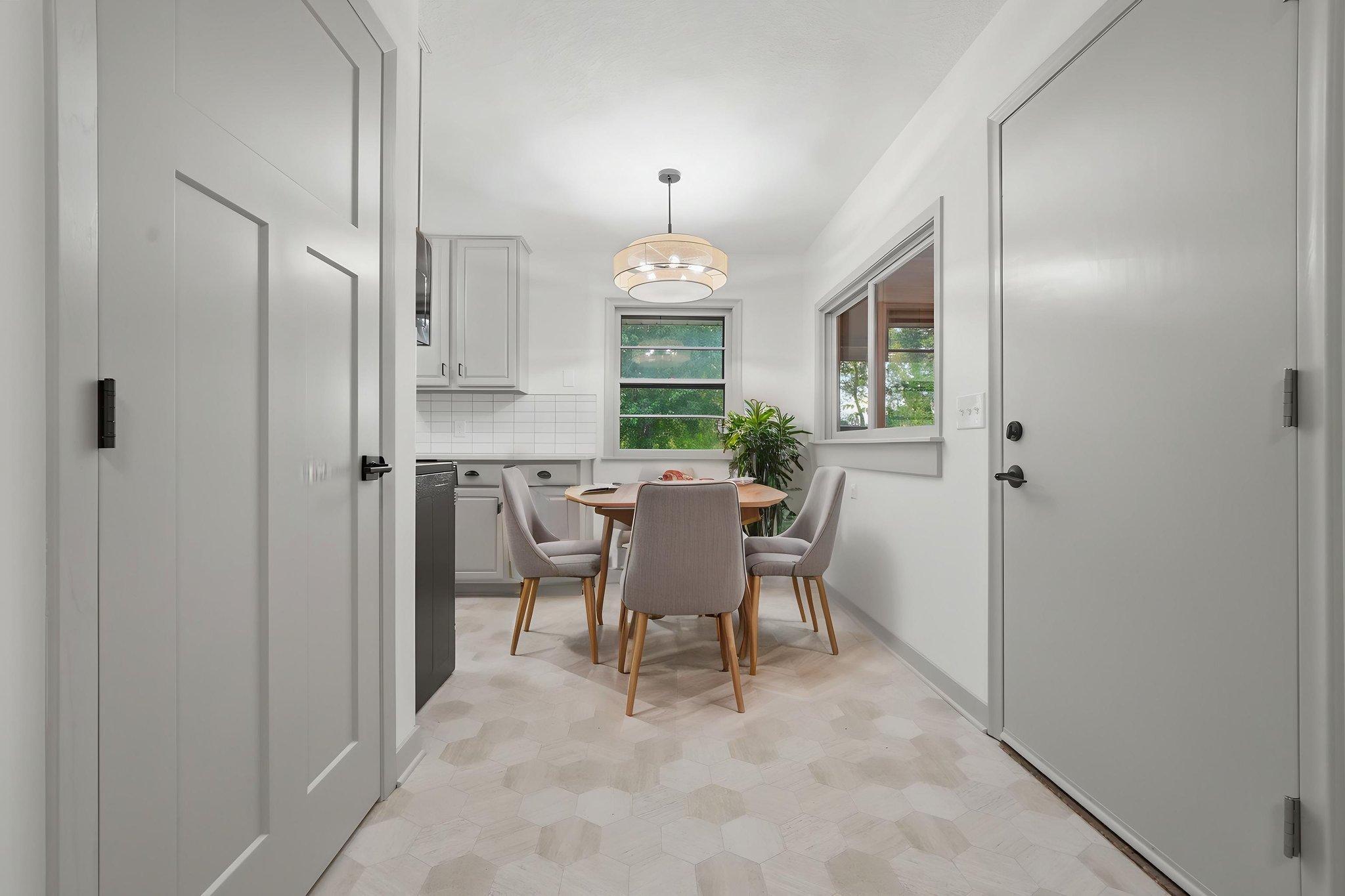 View of Residential at 3606 Woodbine Lane, Brooklyn Center MN 55429, Brooklyn Center (4 of 39) - Mike Wilen | Minnesota Team Real Estate