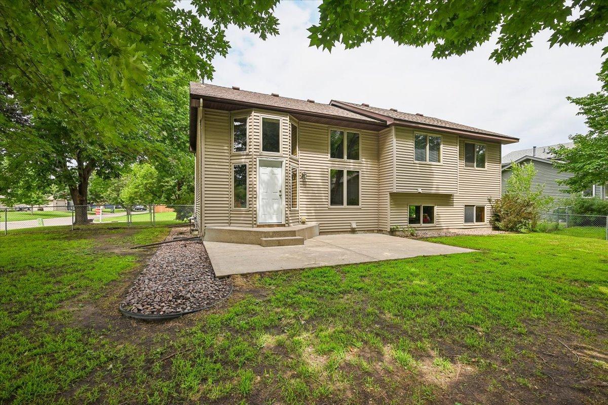 View of Residential at 3894 123rd Avenue, Coon Rapids MN 55433, Coon Rapids (31 of 32) - Mike Wilen | Minnesota Team Real Estate