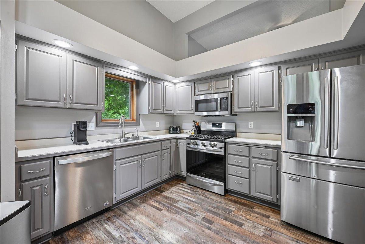 View of Residential at 3894 123rd Avenue, Coon Rapids MN 55433, Coon Rapids (16 of 32) - Mike Wilen | Minnesota Team Real Estate