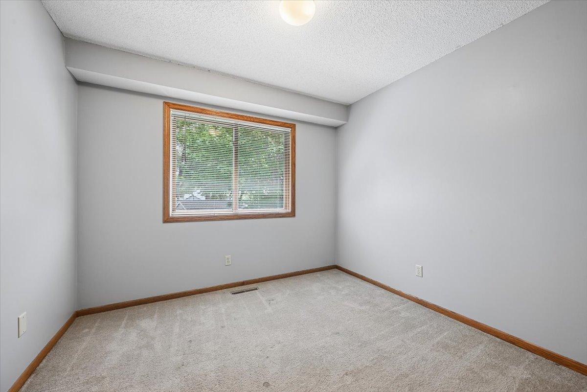 View of Residential at 3894 123rd Avenue, Coon Rapids MN 55433, Coon Rapids (19 of 32) - Mike Wilen | Minnesota Team Real Estate