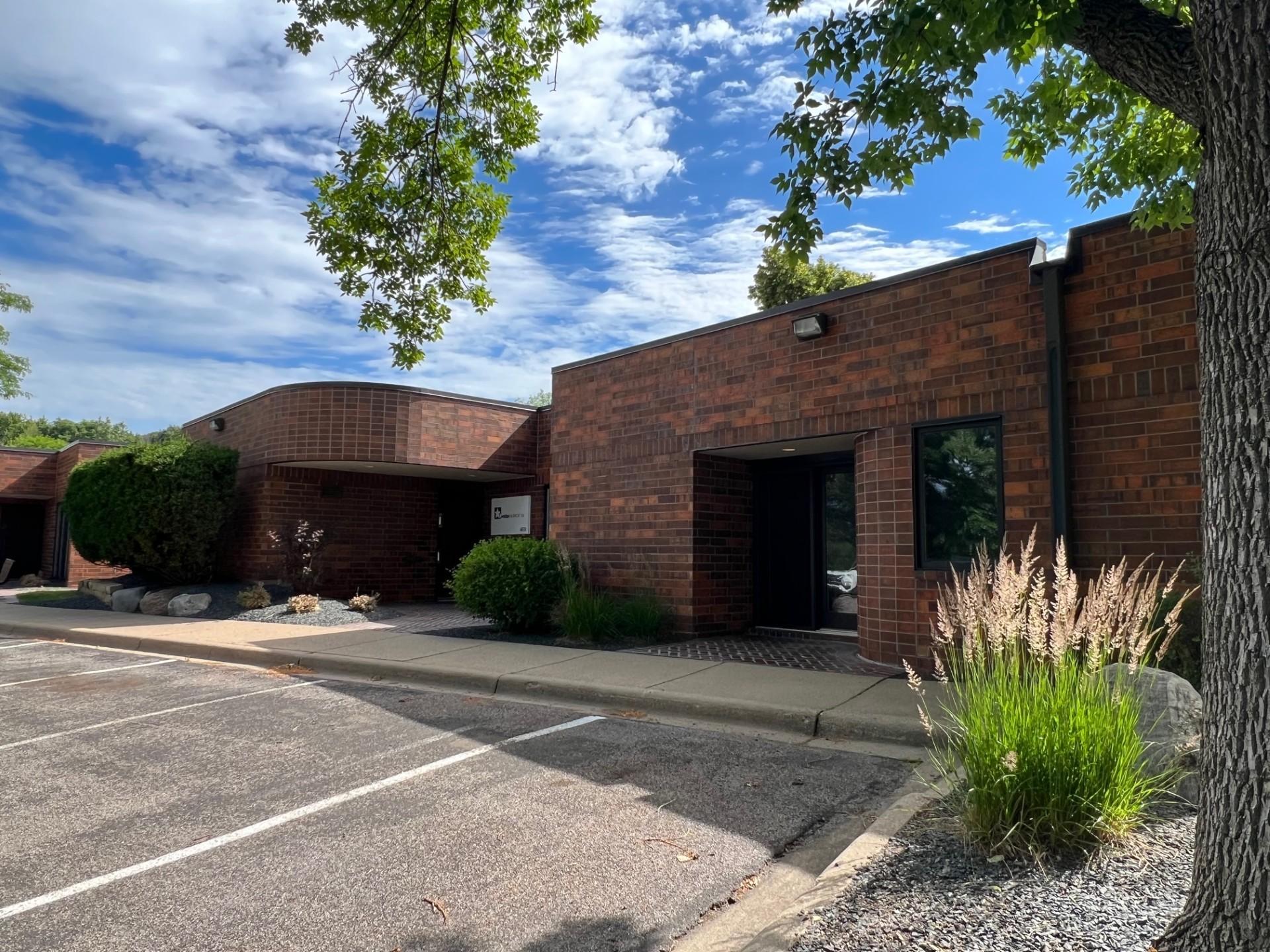 View of Commercial Sale at 4976,4978 and 4980 Lincoln Drive, Edina MN 55436, Edina (2 of 13) - Mike Wilen | Minnesota Team Real Estate