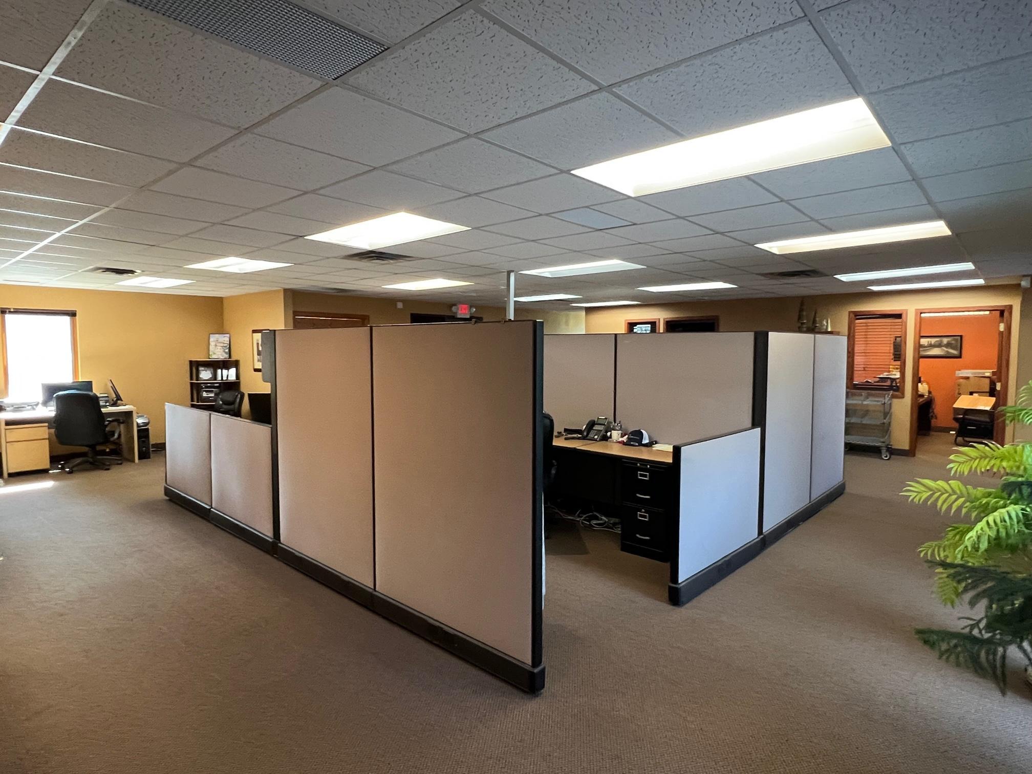 View of Commercial Sale at 4976,4978 and 4980 Lincoln Drive, Edina MN 55436, Edina (5 of 13) - Mike Wilen | Minnesota Team Real Estate