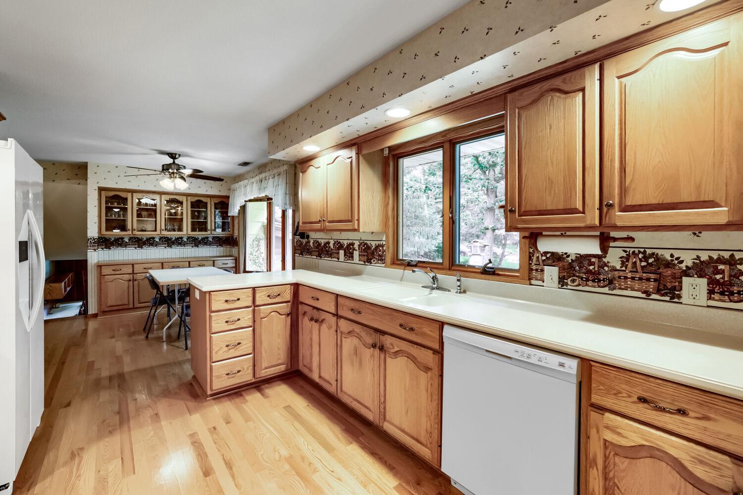 View of Residential at 3081 Laverne Court, Lake Elmo MN 55042, Lake Elmo (21 of 39) - Mike Wilen | Minnesota Team Real Estate