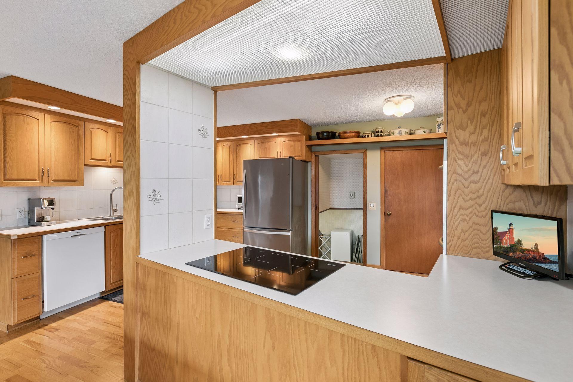 View of Residential at 5442 Mayview Road, Minnetonka MN 55345, Minnetonka (15 of 48) - Mike Wilen | Minnesota Team Real Estate