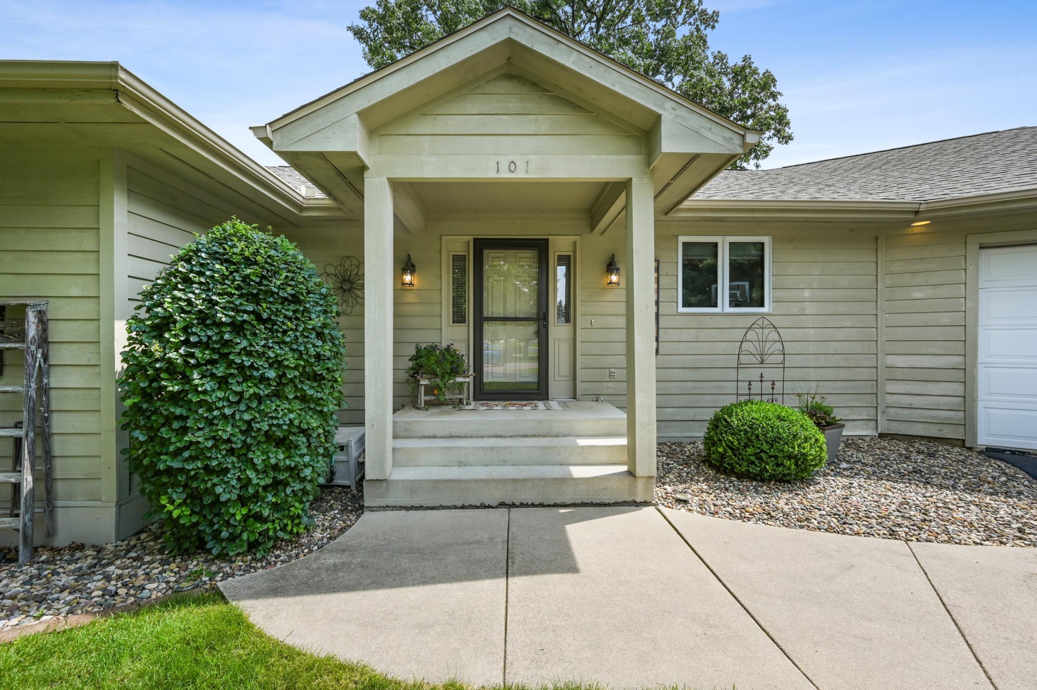 View of Residential at 101 Anglewood Drive, Kenyon MN 55946, Kenyon (7 of 67) - Mike Wilen | Minnesota Team Real Estate