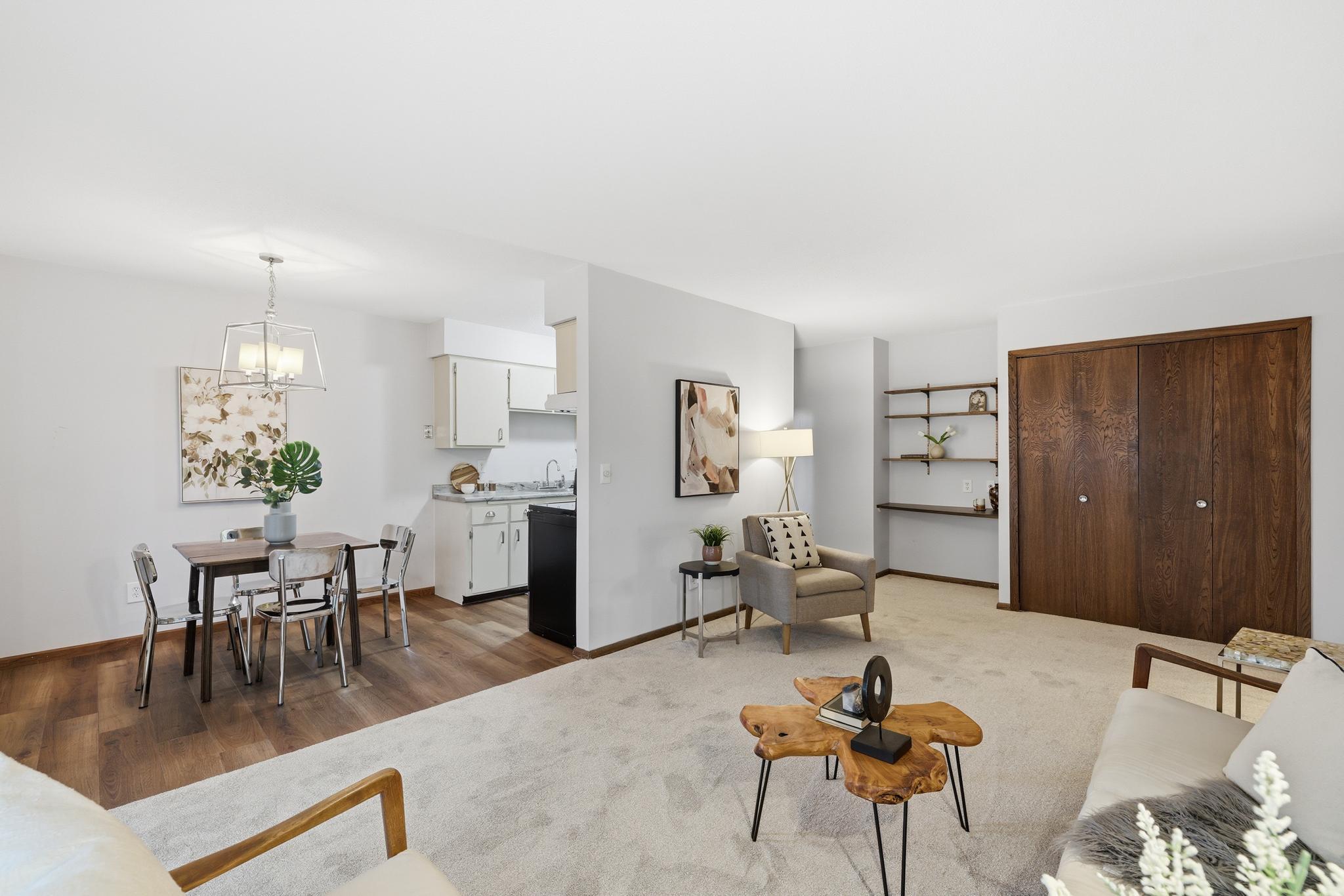 View of Residential at 709 11th Avenue #5, Minneapolis MN 55415, Minneapolis (11 of 24) - Mike Wilen | Minnesota Team Real Estate