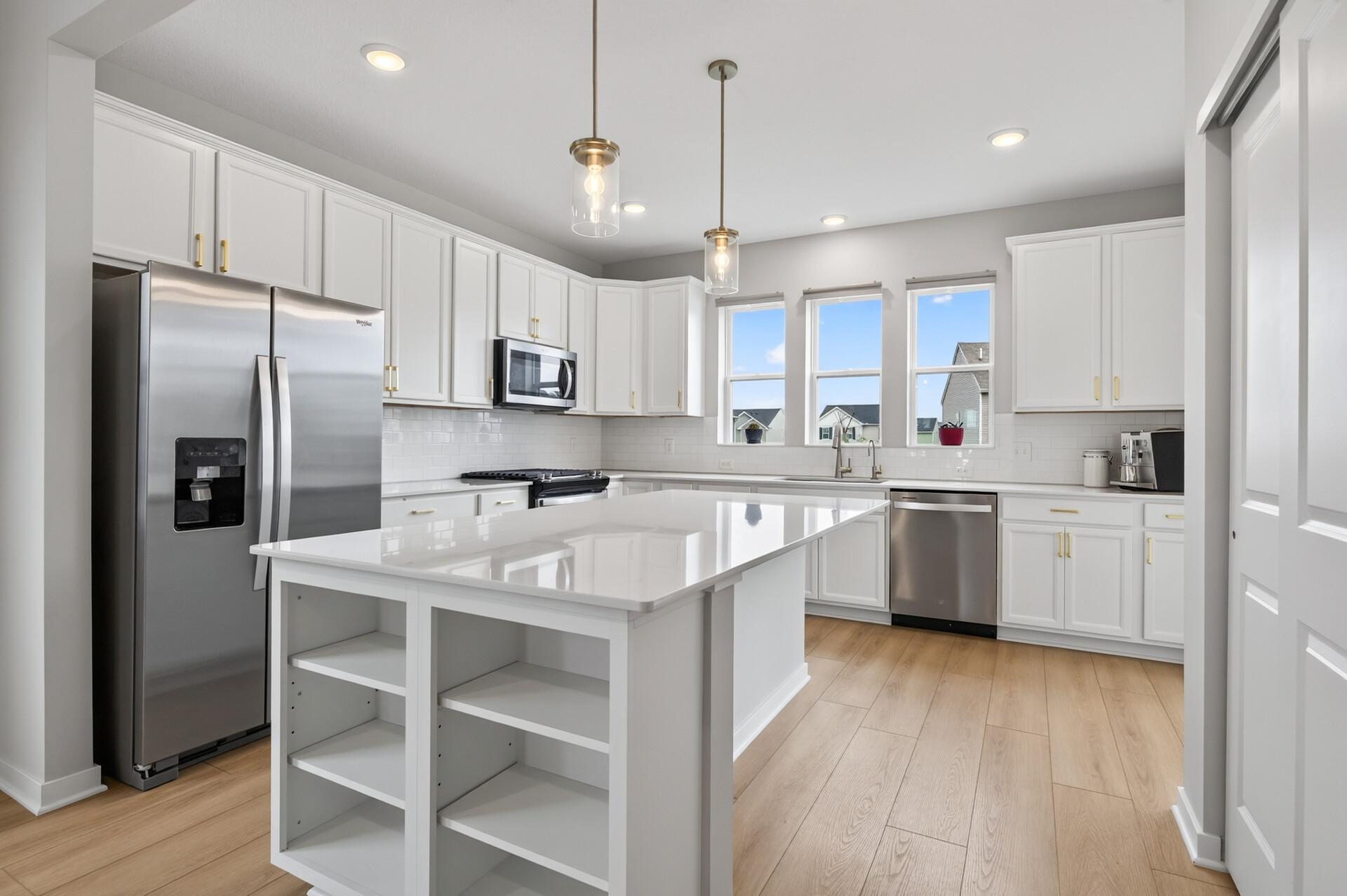 View of Residential at 4852 Airlake Drive, Woodbury MN 55129, Woodbury (32 of 51) - Mike Wilen | Minnesota Team Real Estate