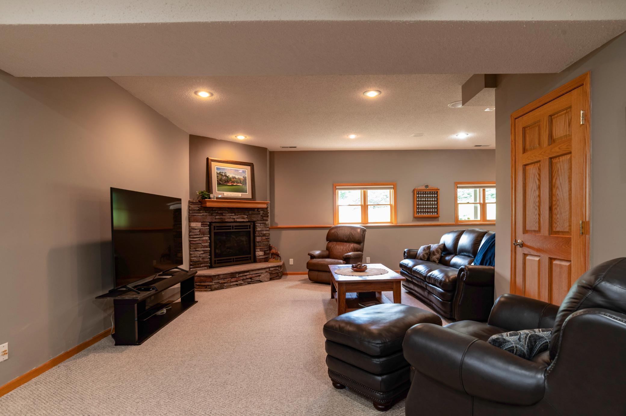 View of Residential at 10610 Pinnacle Way, Woodbury MN 55129, Woodbury (42 of 74) - Mike Wilen | Minnesota Team Real Estate