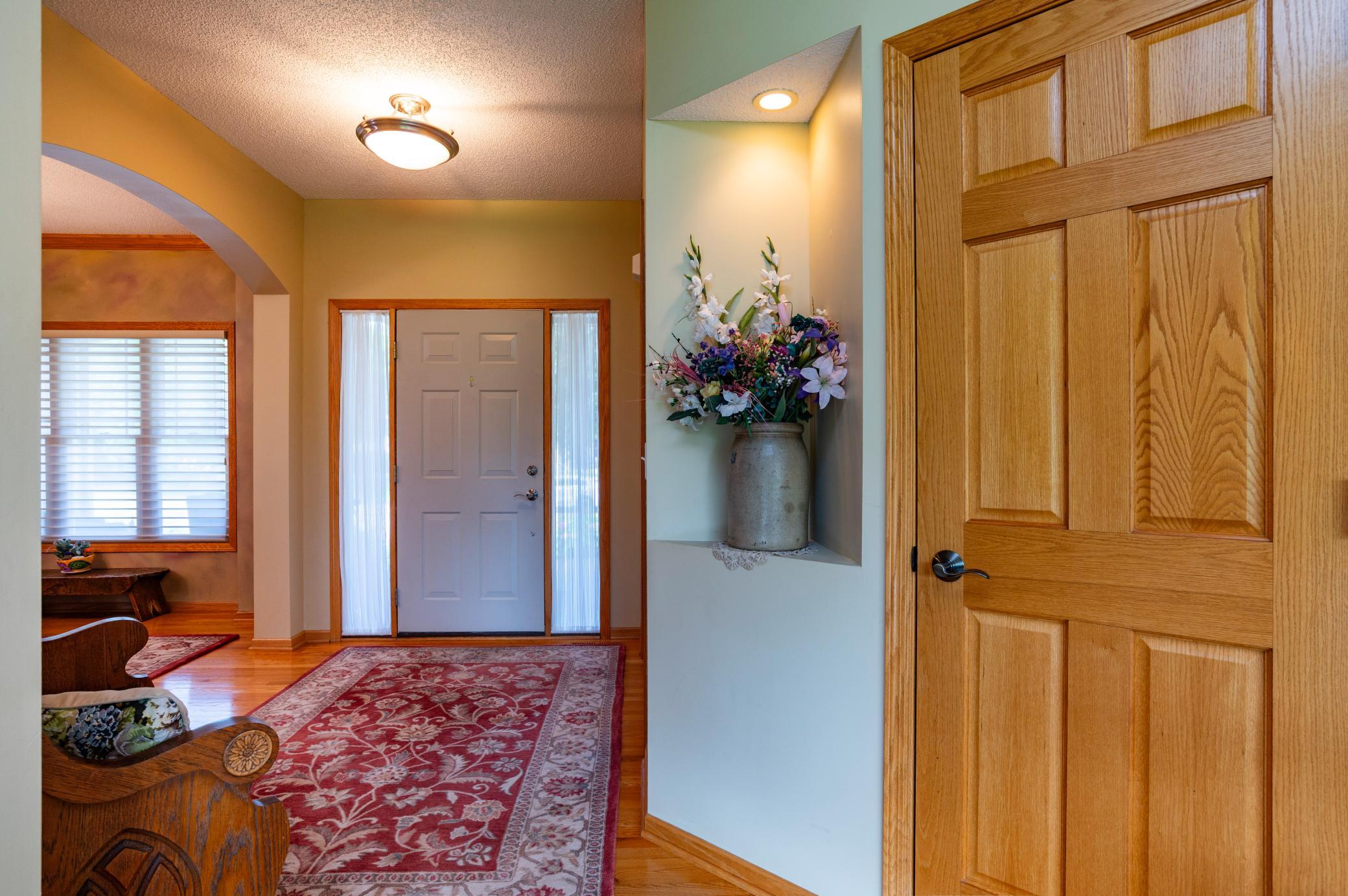 View of Residential at 10610 Pinnacle Way, Woodbury MN 55129, Woodbury (24 of 74) - Mike Wilen | Minnesota Team Real Estate