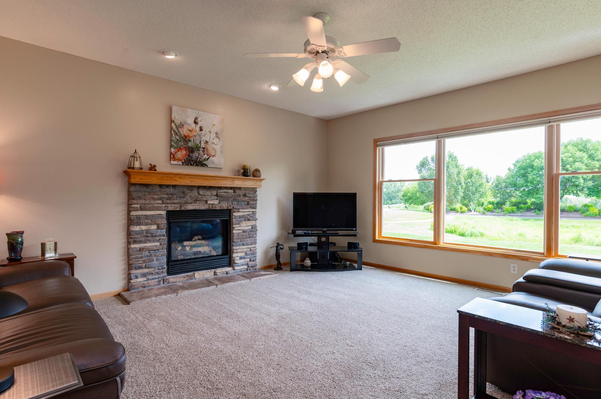 View of Residential at 10610 Pinnacle Way, Woodbury MN 55129, Woodbury (14 of 74) - Mike Wilen | Minnesota Team Real Estate