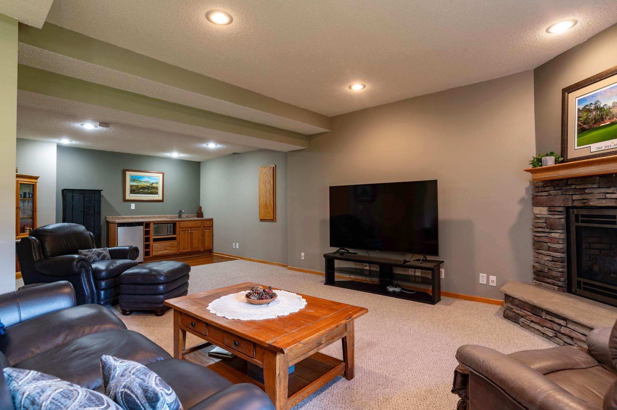 View of Residential at 10610 Pinnacle Way, Woodbury MN 55129, Woodbury (41 of 74) - Mike Wilen | Minnesota Team Real Estate