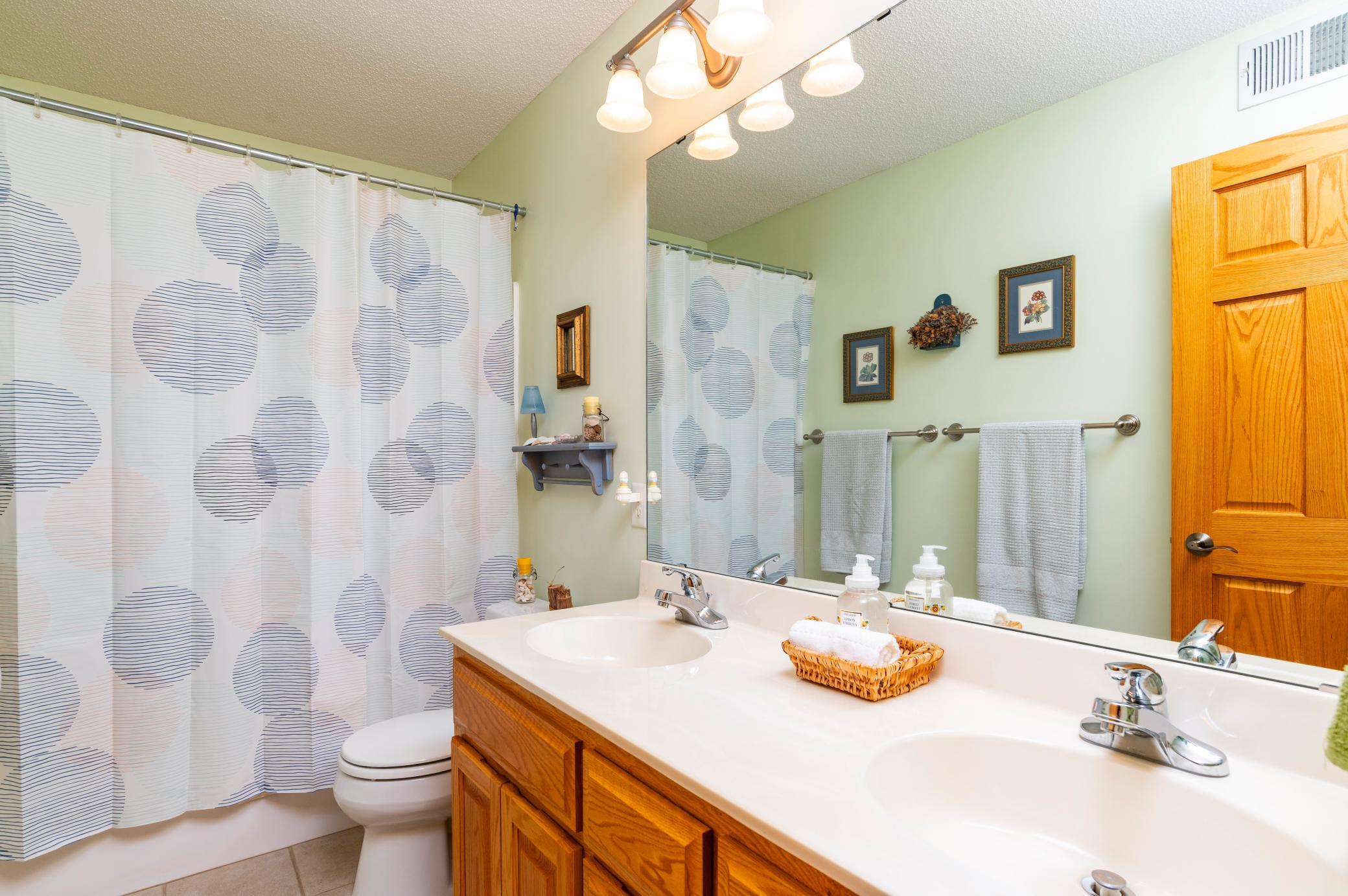 View of Residential at 10610 Pinnacle Way, Woodbury MN 55129, Woodbury (36 of 74) - Mike Wilen | Minnesota Team Real Estate