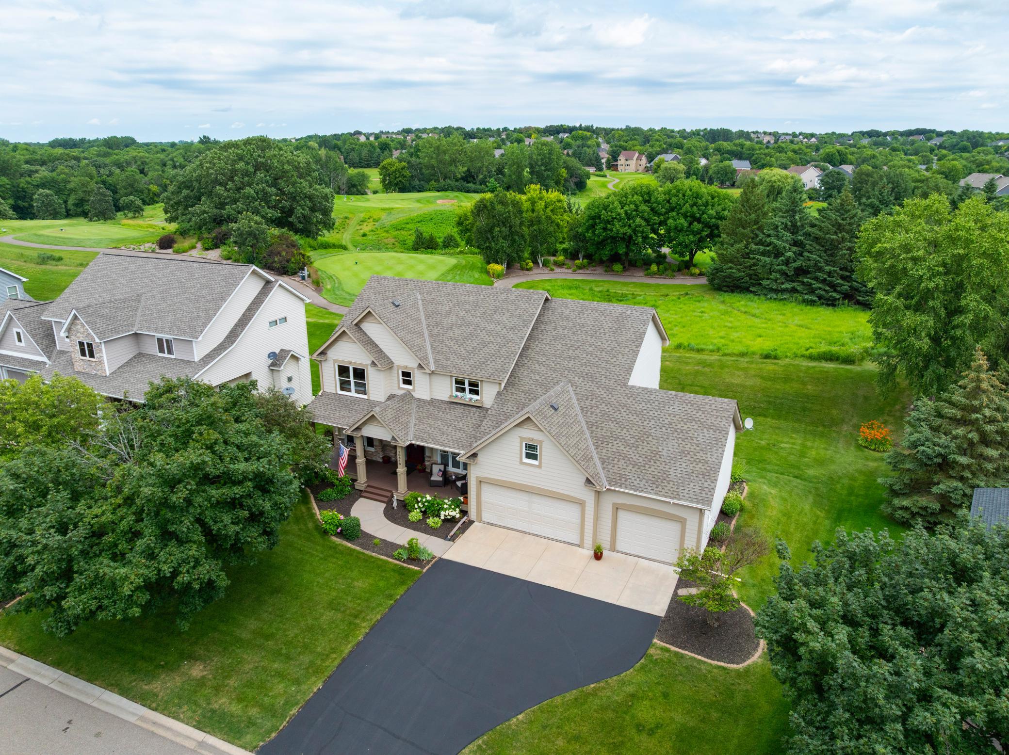 View of Residential at 10610 Pinnacle Way, Woodbury MN 55129, Woodbury (4 of 74) - Mike Wilen | Minnesota Team Real Estate